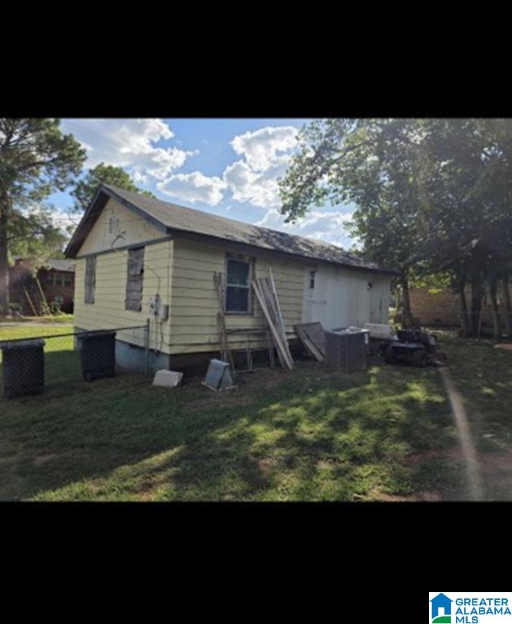 Homes for sale in Birmingham, AL | 3946 Viola Avenue Sw, Birmingham, AL 35221 | MLS# 21447180