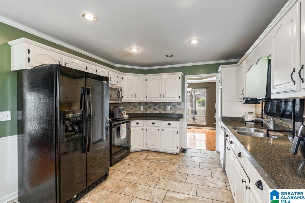 Photo 3 of Single family home for sale at 101 Forest Hills Ter, Alabaster, AL 35007 | MLS# 21447243 | Listing updated on 2026-06-01