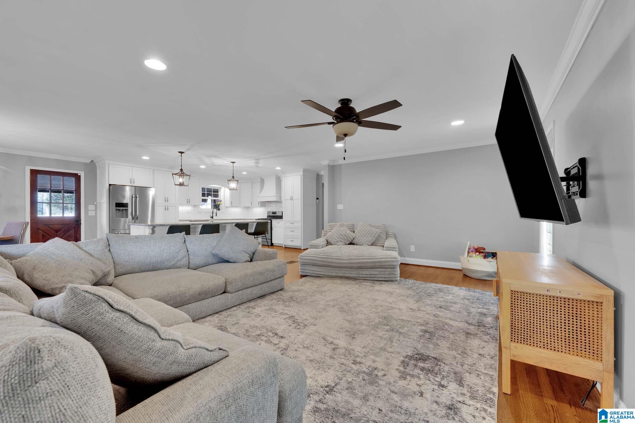 Photo 3 of Sale Pending at 281 Meadow Trl, Warrior, AL 35180 | MLS# 21447271 | Listing updated on 2026-04-03