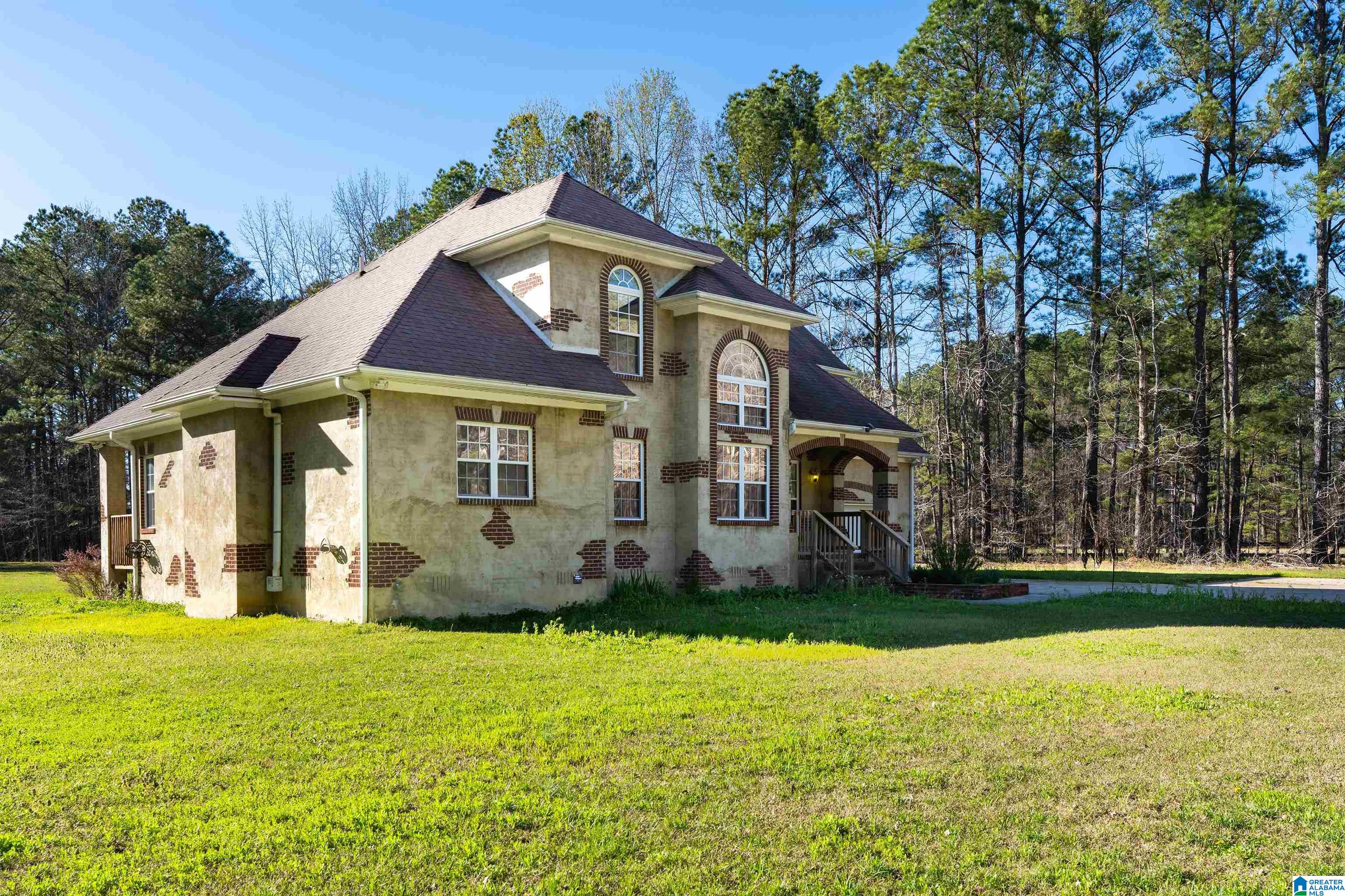 3rd image of 2035 Morris Dr, Moody, AL 35004 | MLS# 21447299