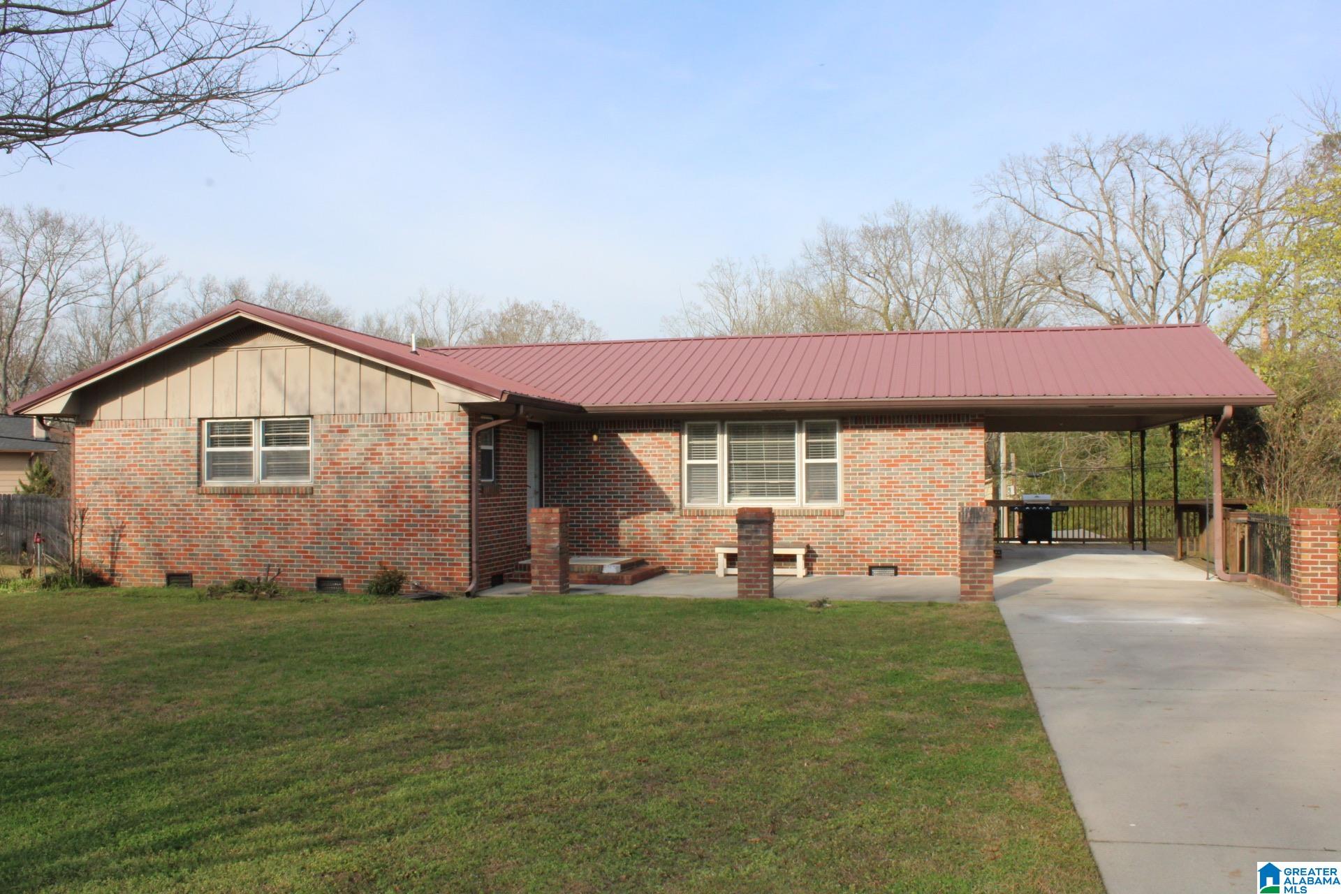 Homes for sale in Cullman, AL | 1639 Nw Dodson Dr Nw, Cullman, AL 35058 | MLS# 21447339