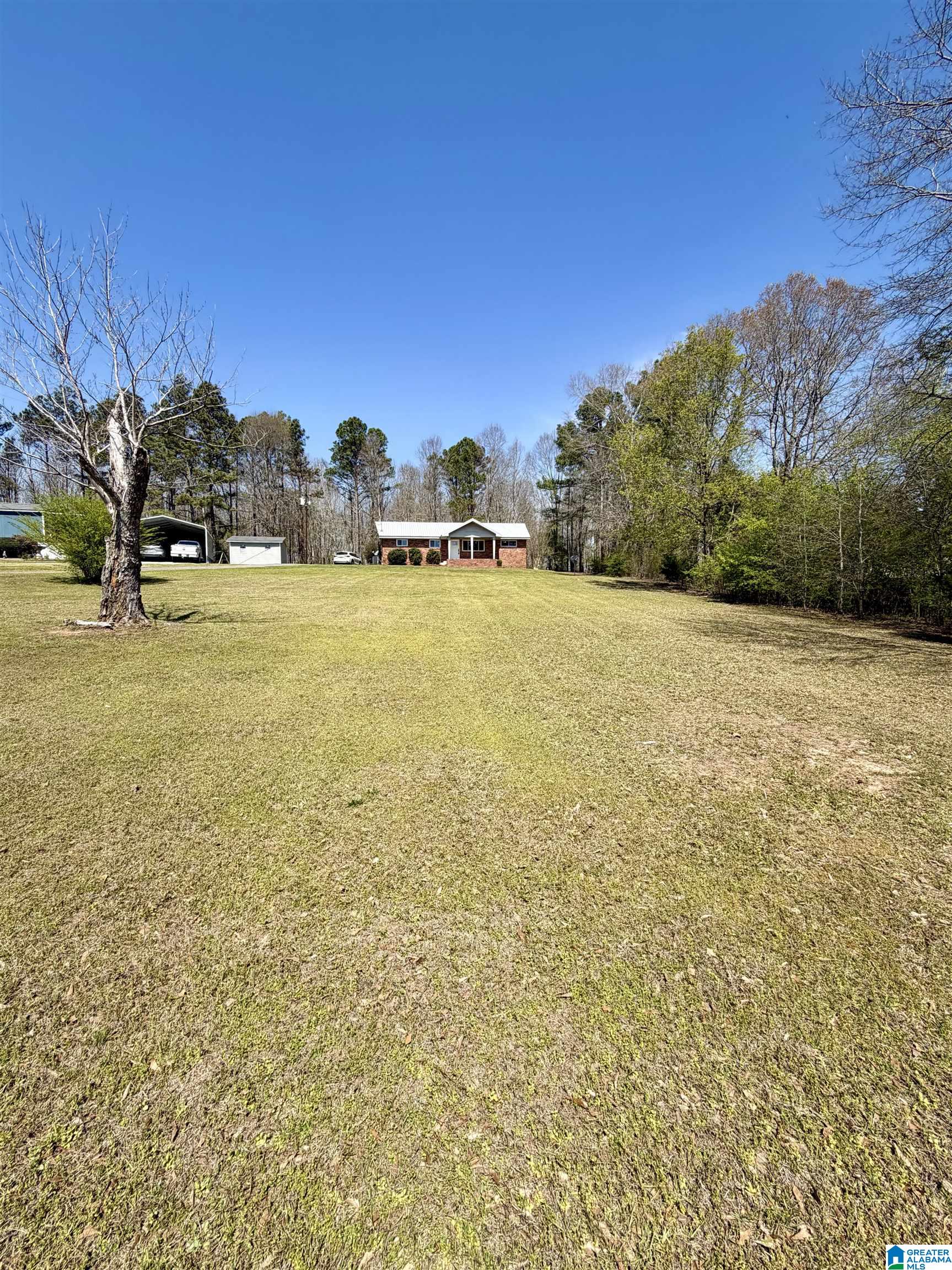 Homes for sale in Jemison, AL | 9691 County Road 42, Jemison, AL 35085 | MLS# 21447350