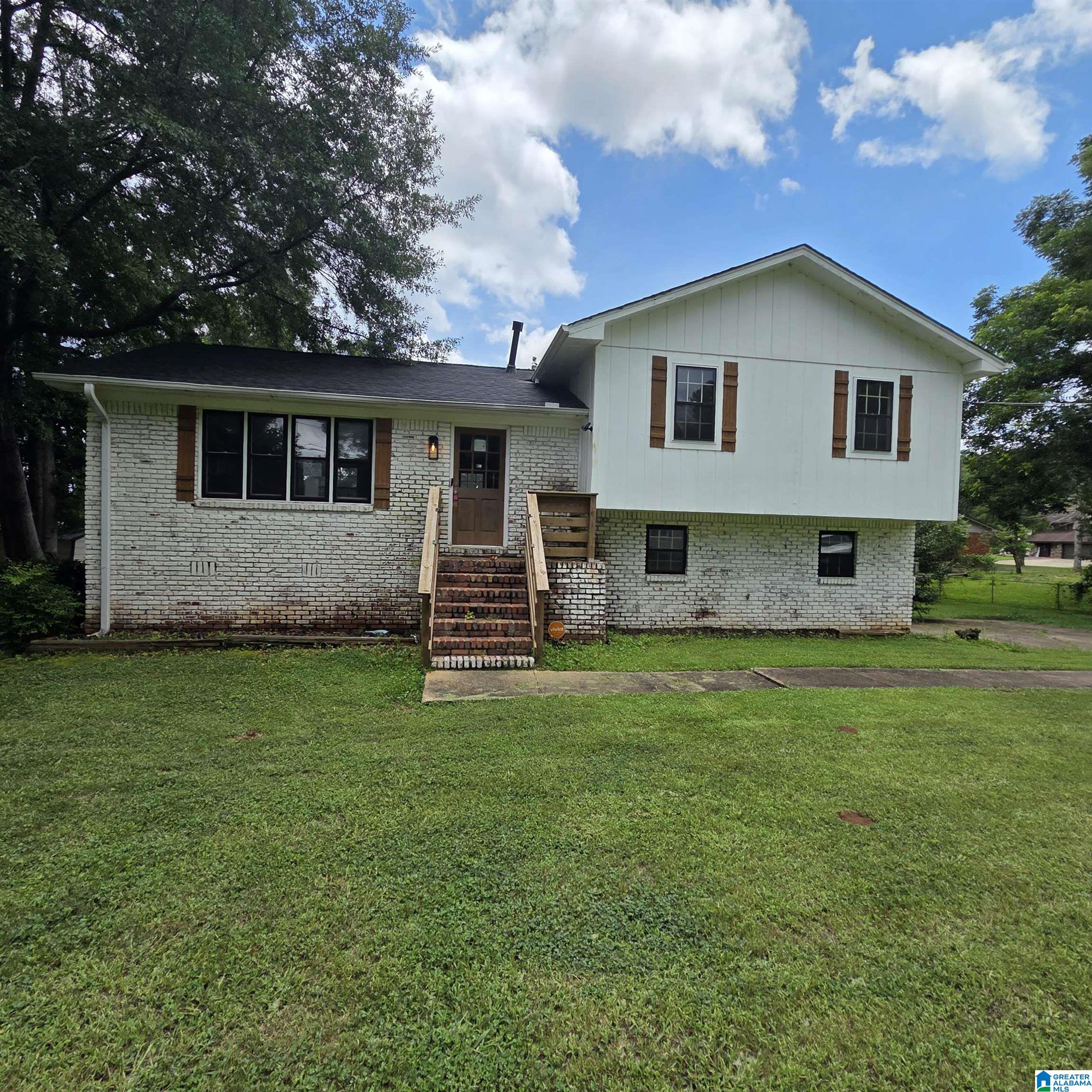 Homes for sale in Bessemer, AL | 234 Highland Dr, Bessemer, AL 35023 | MLS# 21447353