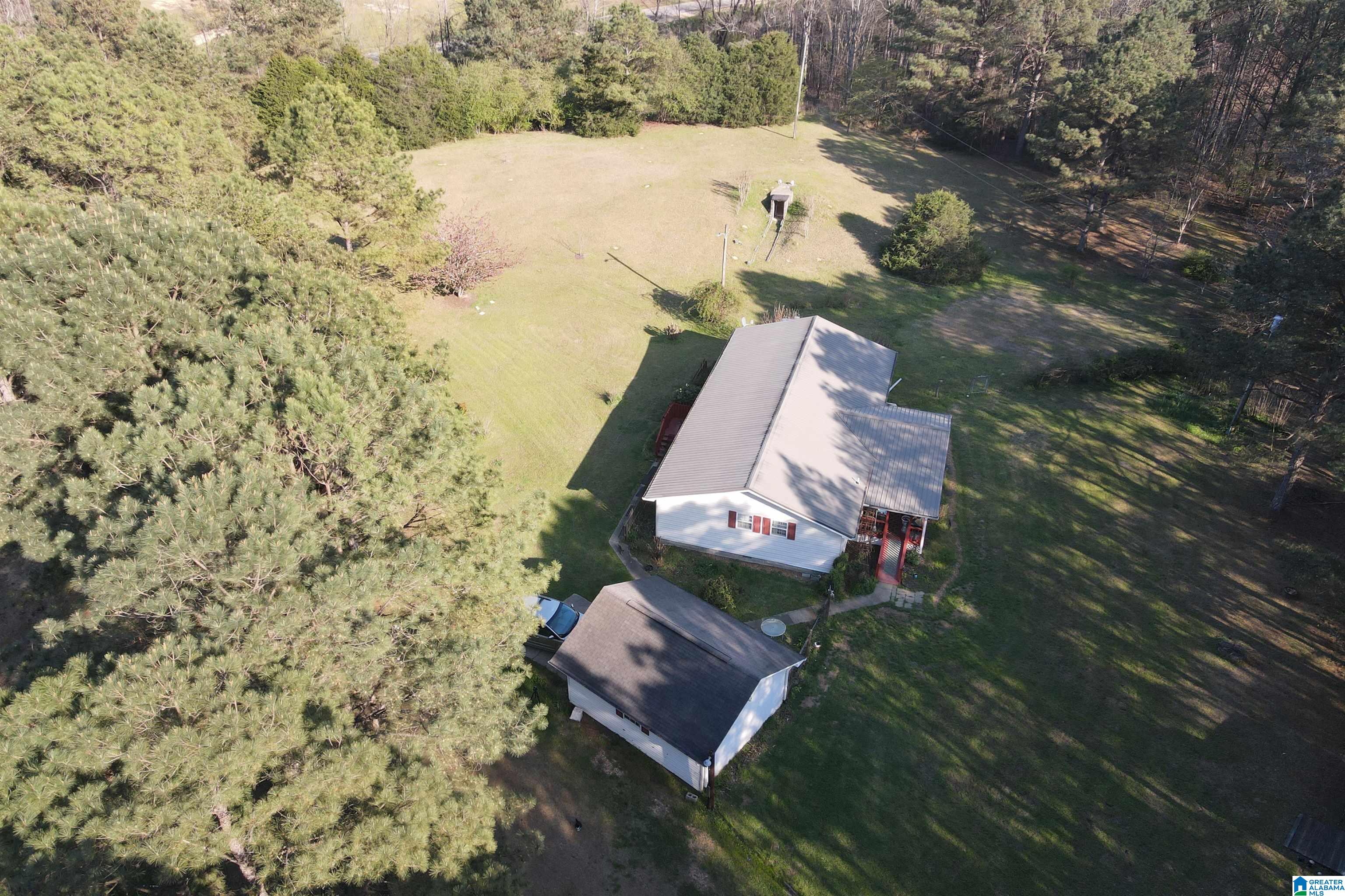 Homes for sale in Berry, AL | 1901 County Road 83, Berry, AL 35546 | MLS# 21447464