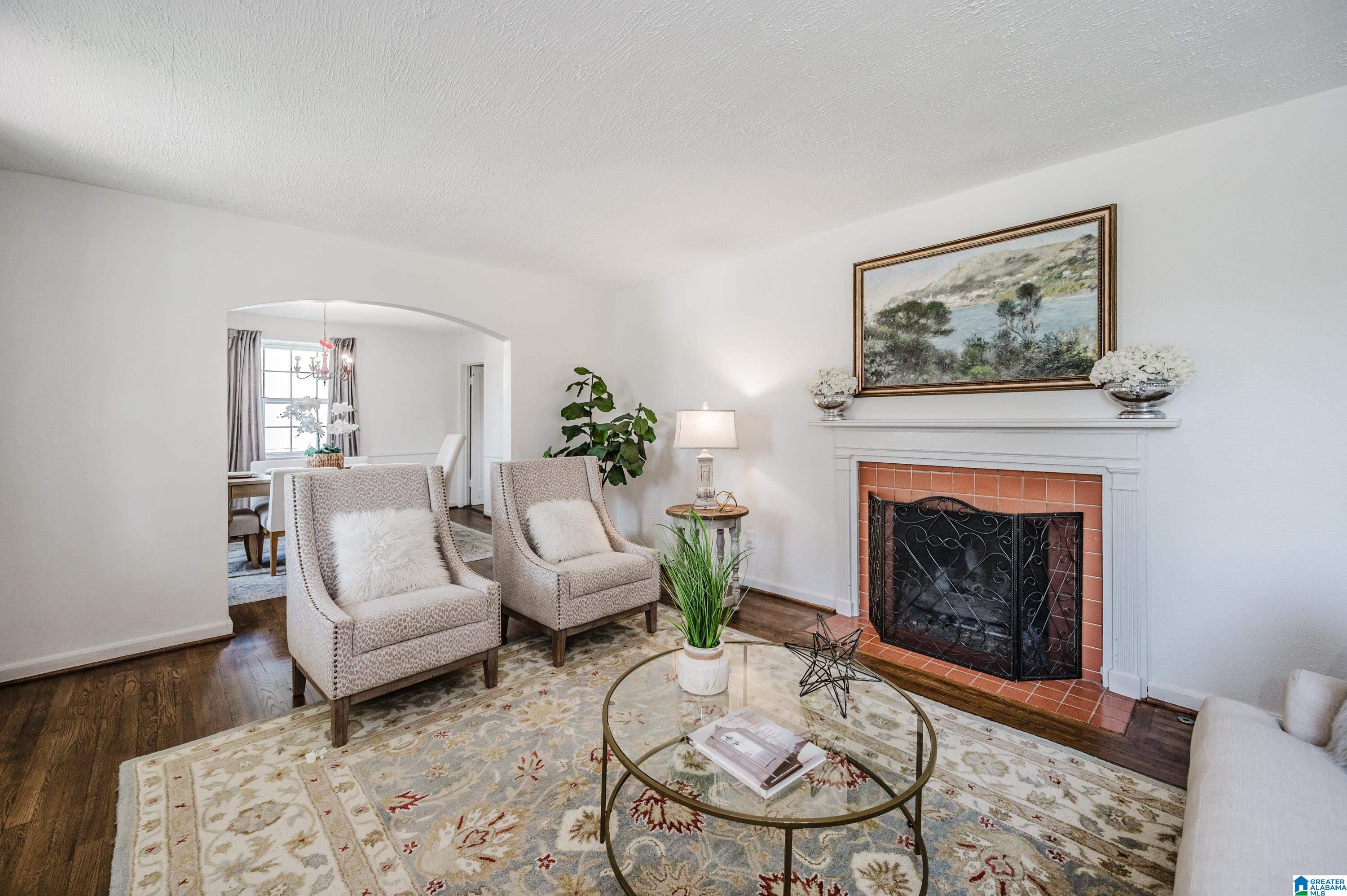 Photo 2 of Single family home for sale at 46 Edgehill Rd, Birmingham, AL 35209 | MLS# 21447516 | Listing updated on 2026-09-03
