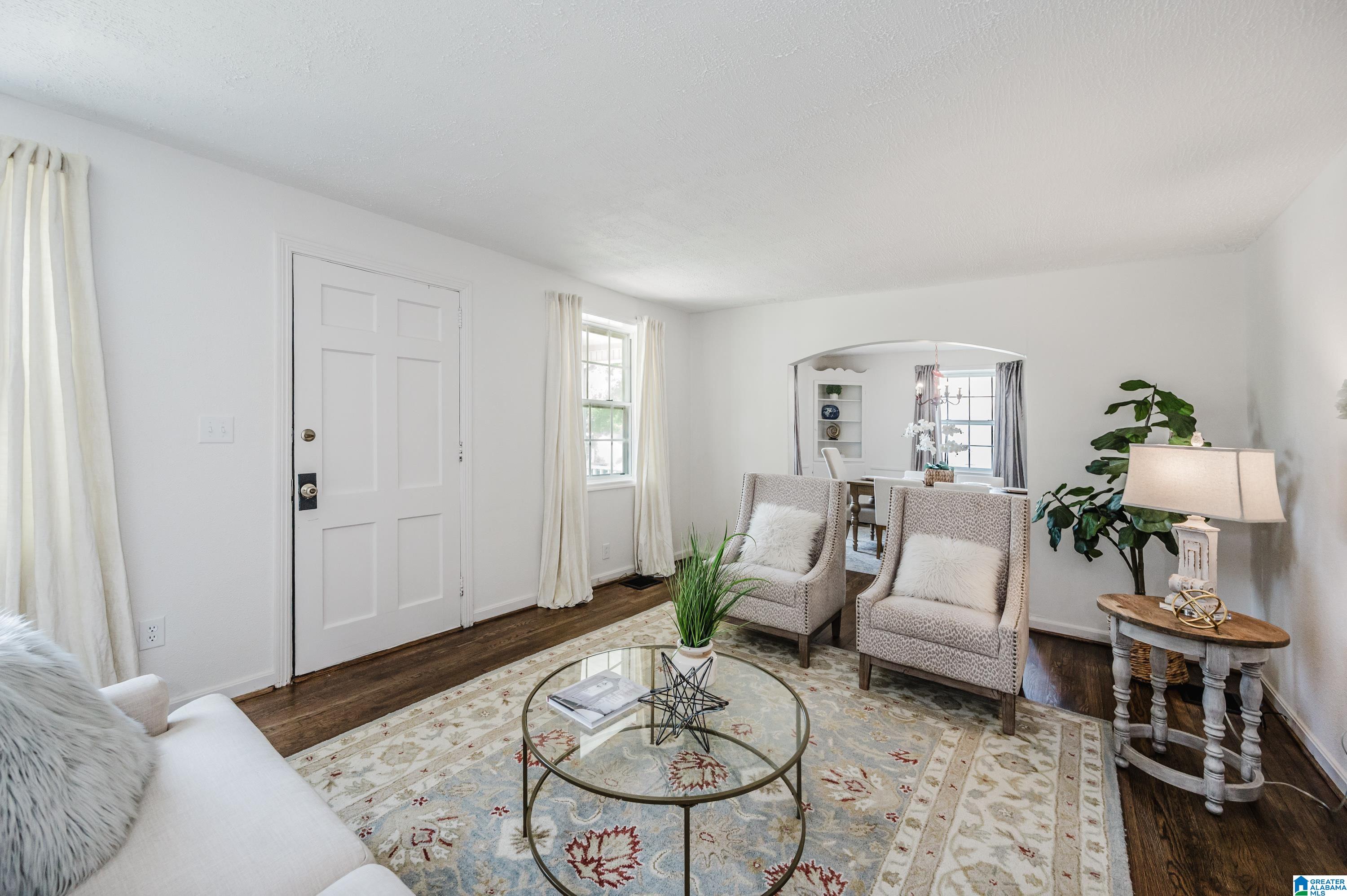 Photo 3 of Single family home for sale at 46 Edgehill Rd, Birmingham, AL 35209 | MLS# 21447516 | Listing updated on 2026-09-03
