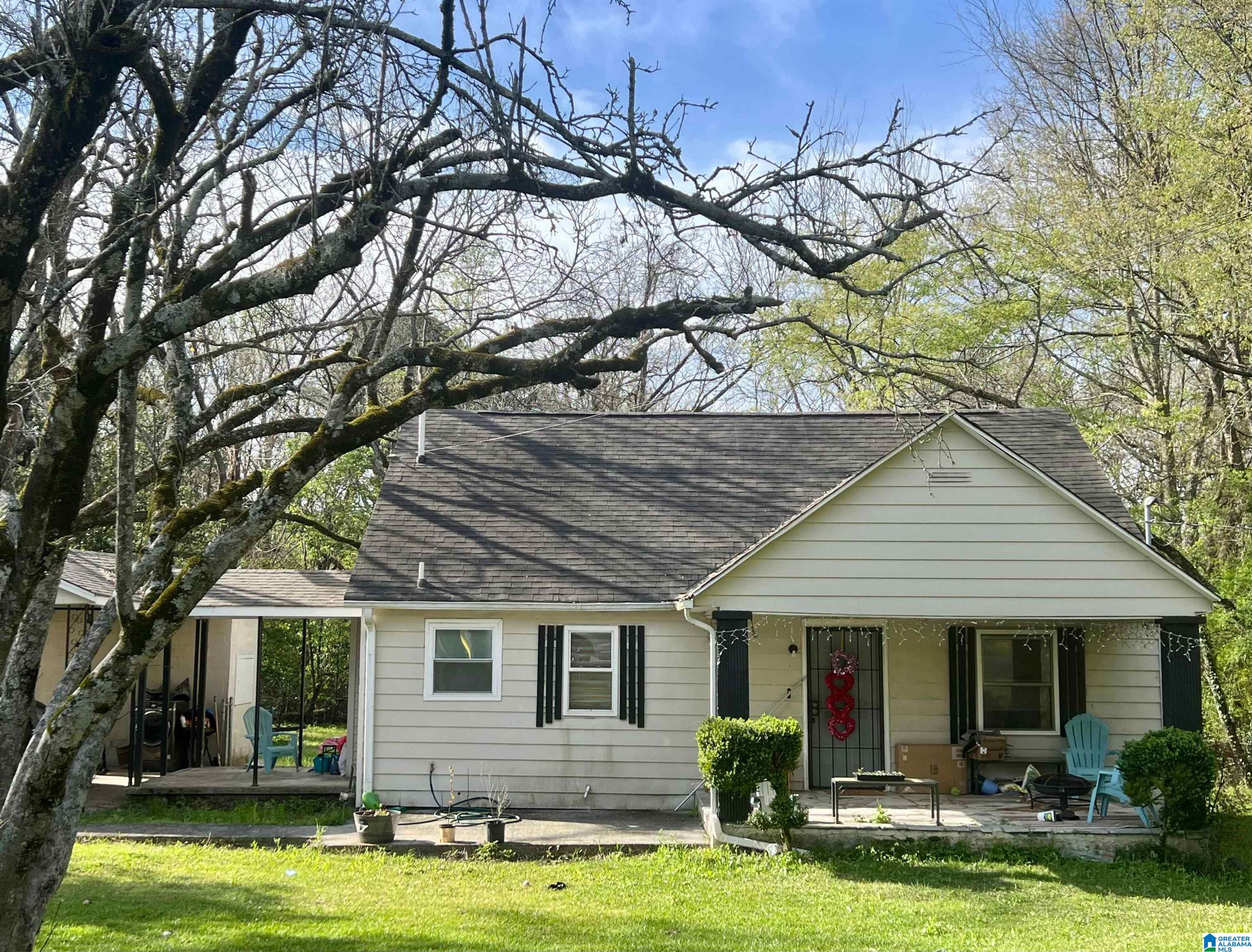 Homes for sale in Center Point, AL | 113 22nd Avenue Ne, Center Point, AL 35215 | MLS# 21447538