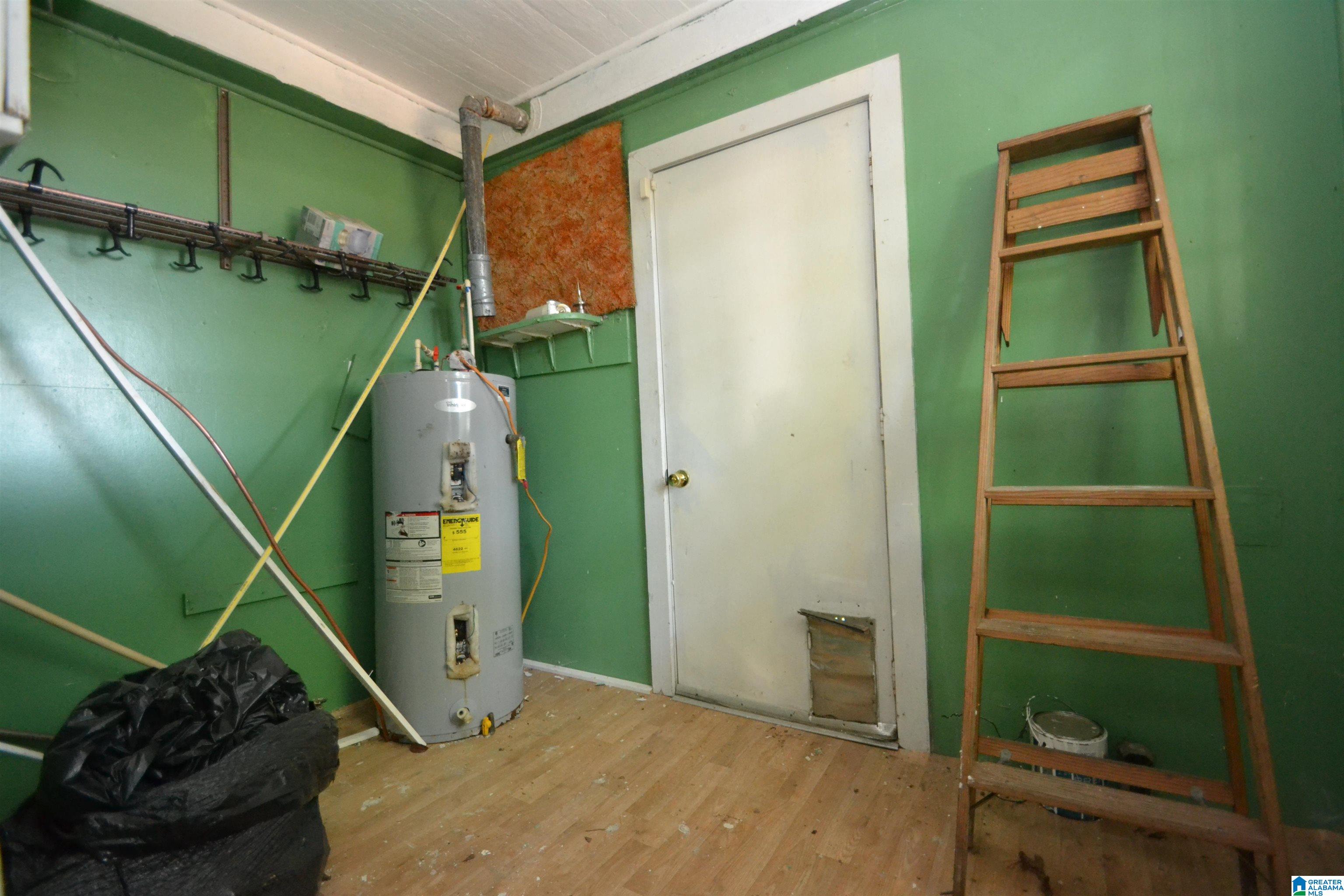 Photo 3 of Single family home for sale at 512 6th Street, Docena, AL 35060 | MLS# 21447576 | Listing updated on 2026-08-17