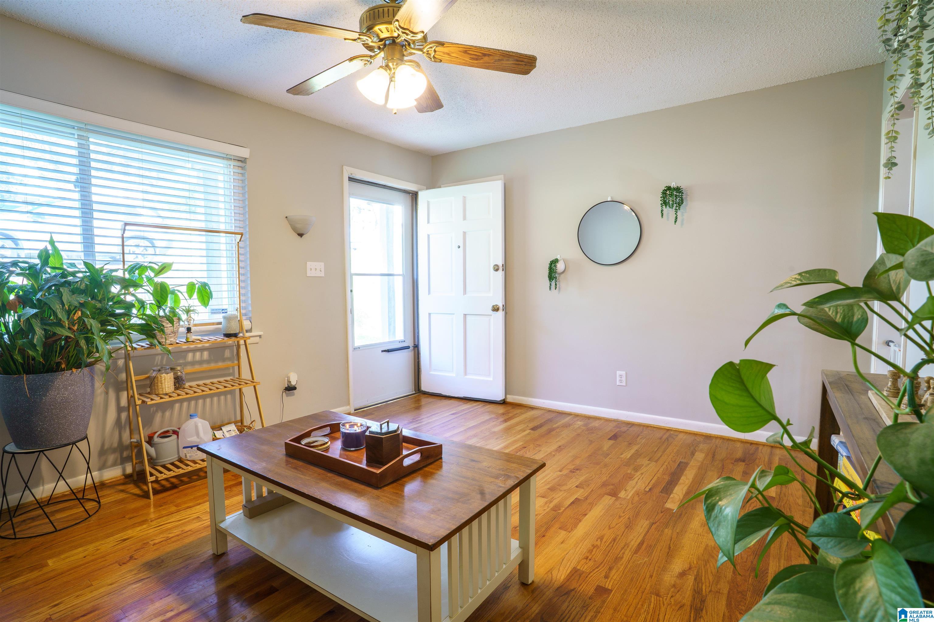 Photo 2 of Single family home for sale at 2105 5th Place Ne, Center Point, AL 35215 | MLS# 21447606 | Listing updated on 2026-09-16