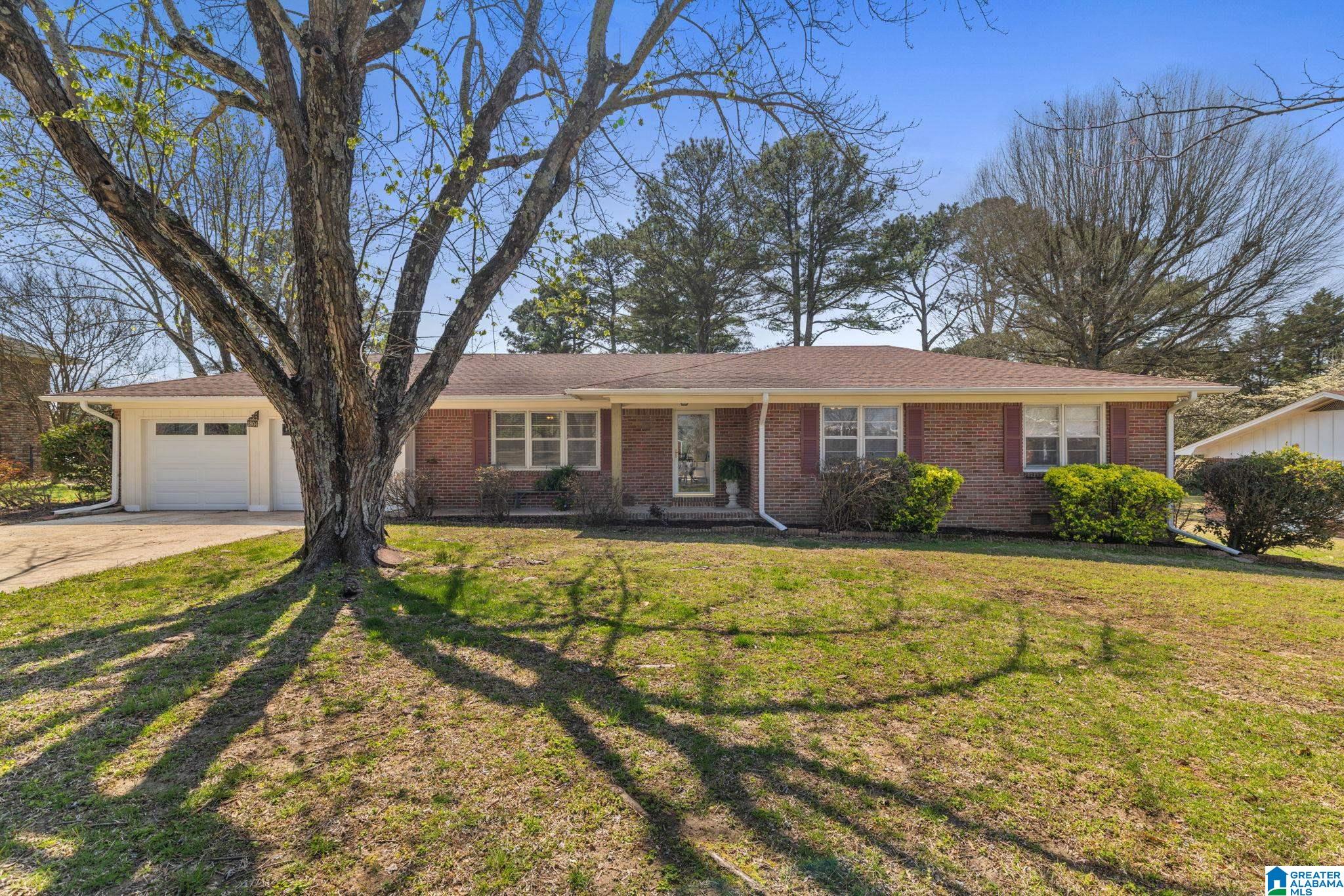 Homes for sale in Cullman, AL | 1804 Woodland Street, Cullman, AL 35055 | MLS# 21447610
