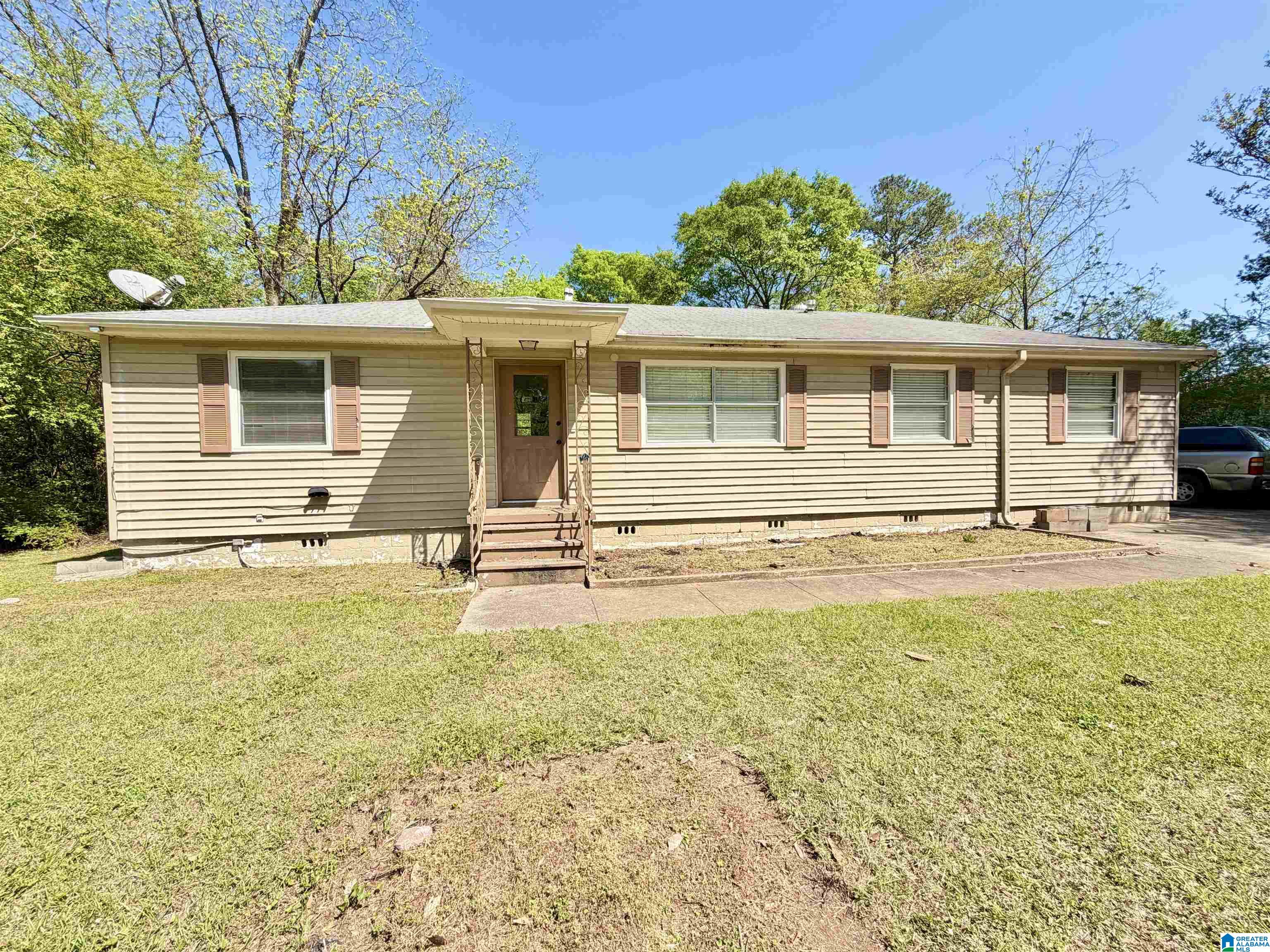 Homes for sale in Birmingham, AL | 1005 Park Pl, Birmingham, AL 35215 | MLS# 21447624