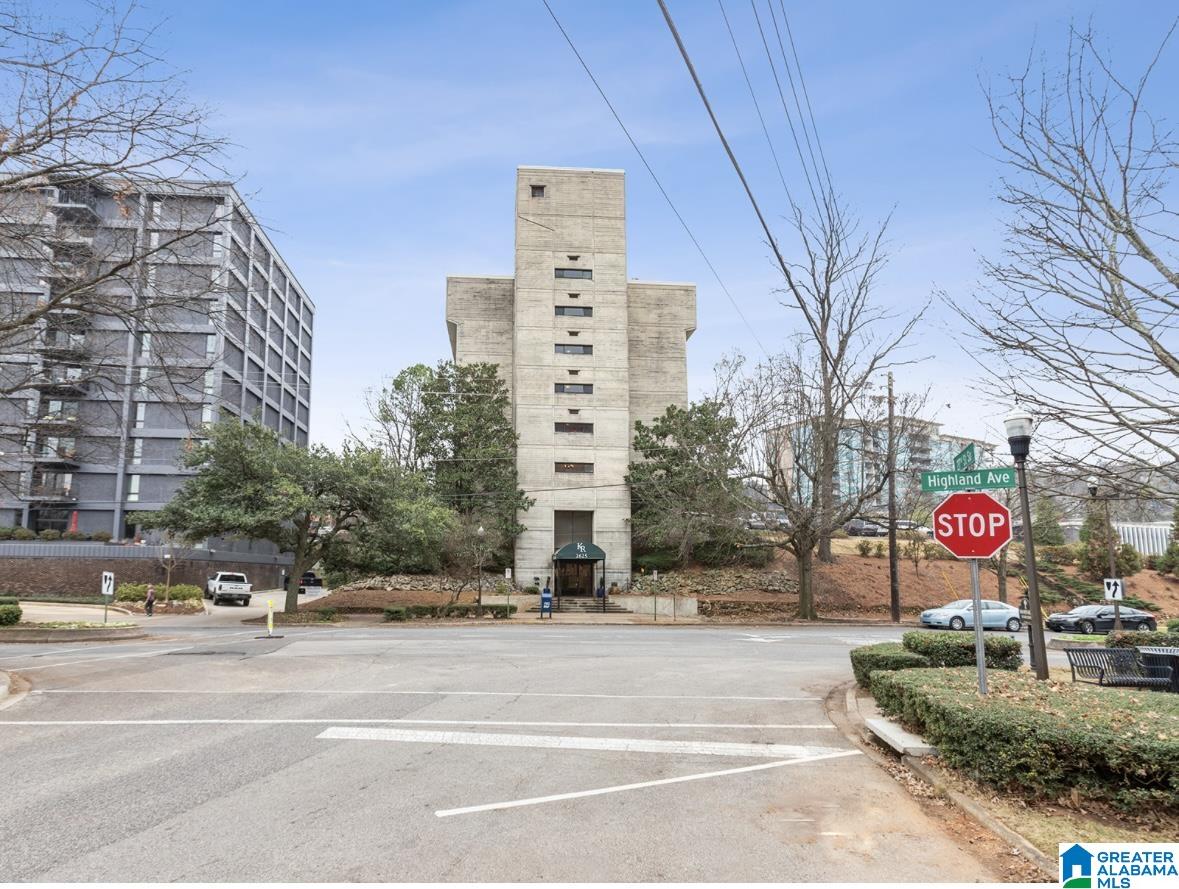 Condominium at 2625 Highland Ave #402, Birmingham, AL 35205 | MLS# 21447708 |  | Sold on 2026-06-15
