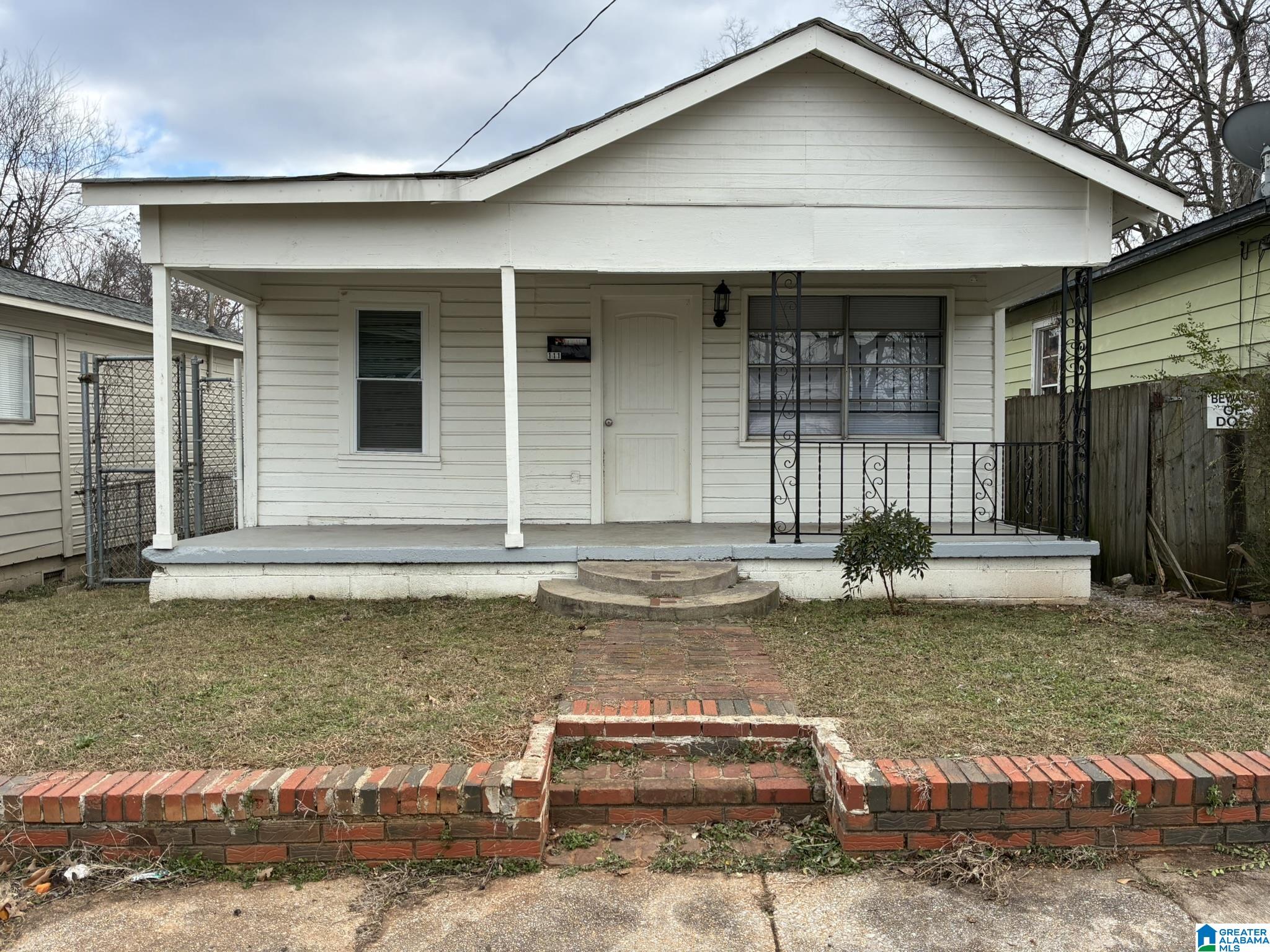 Homes for sale in Birmingham, AL | 111 2nd Avenue Sw, Birmingham, AL 35211 | MLS# 21447721