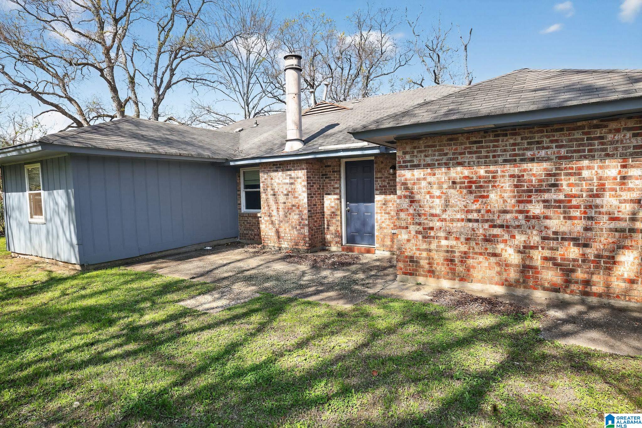 Photo 3 of Sale Pending at 3409 Woodpark Dr, Montgomery, AL 36116 | MLS# 21447847 | Listing updated on 2026-06-29