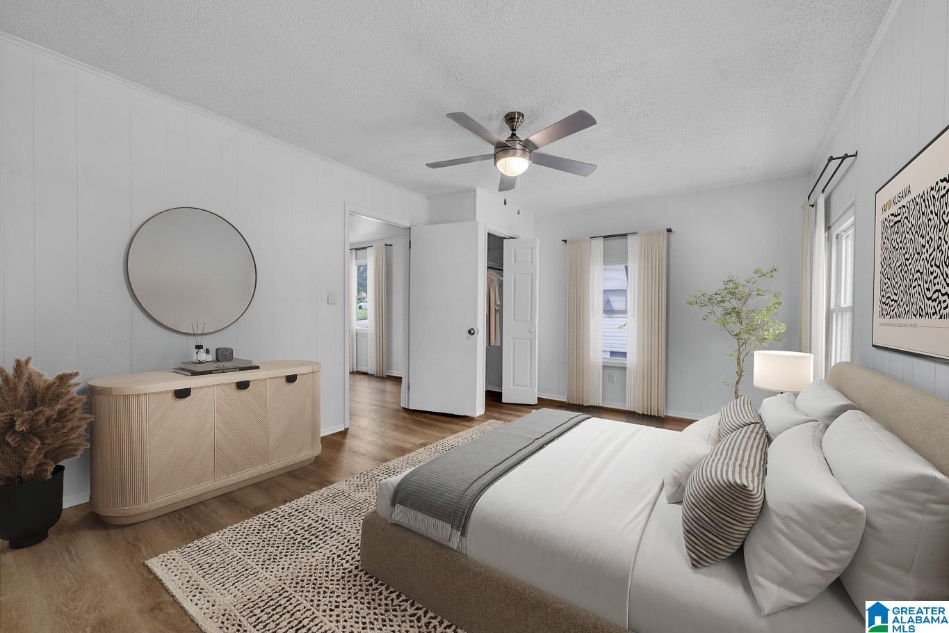 Photo 3 of Single family home for sale at 208 17th Avenue SW, Birmingham, AL 35211 | MLS# 21447926 | Listing updated on 2026-08-24
