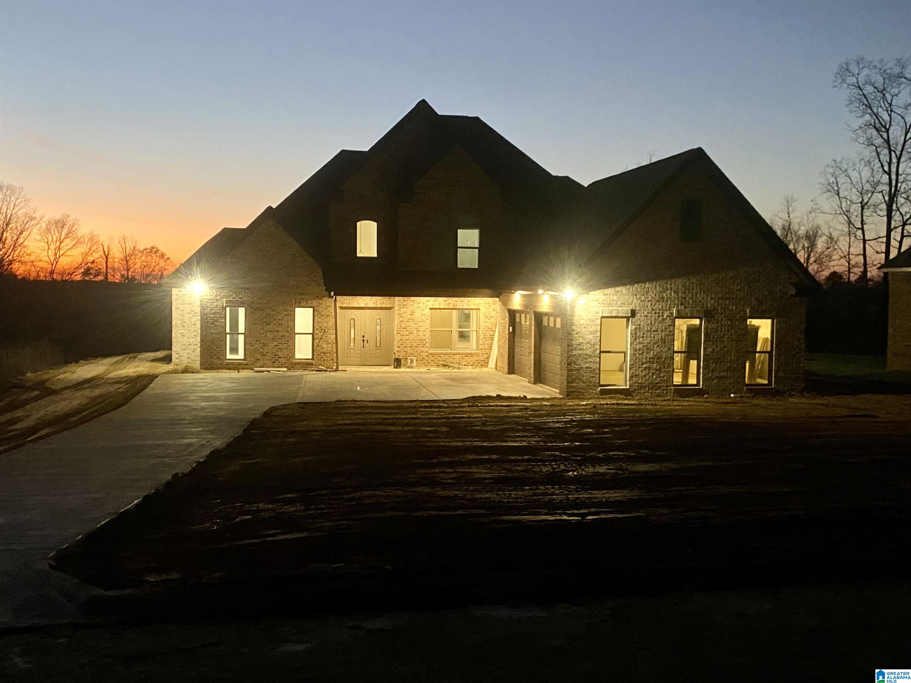 Photo 3 of Sale Pending at 4205 Jordan Cir, Pinson, AL 35126 | MLS# 21447990 | Listing updated on 2026-06-25