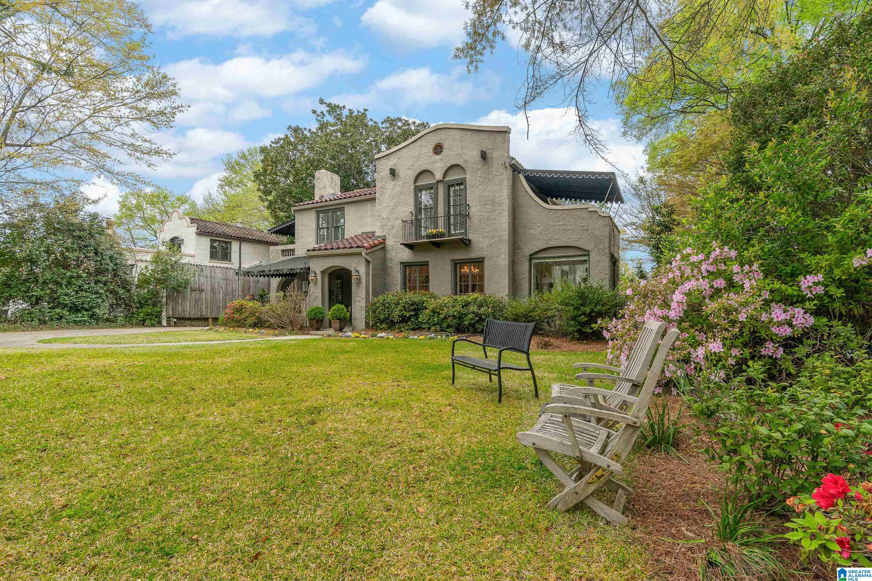 Photo 3 of Single family home for sale at 12 Bonita Dr, Birmingham, AL 35209 | MLS# 21448078 | Listing updated on 2026-04-01
