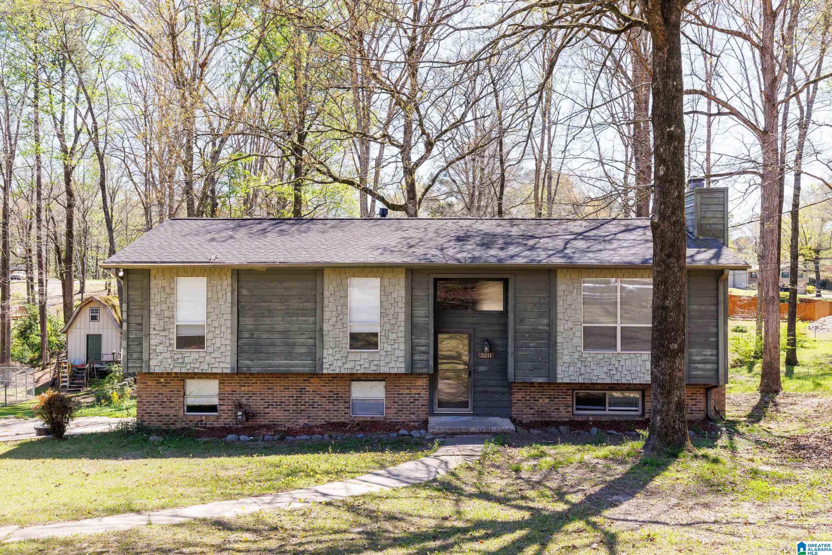 Photo 1 of Single family home for sale at 3211 Edenburg Dr, Bessemer, AL 35023 | MLS# 21448118 | Listing updated on 2026-07-22