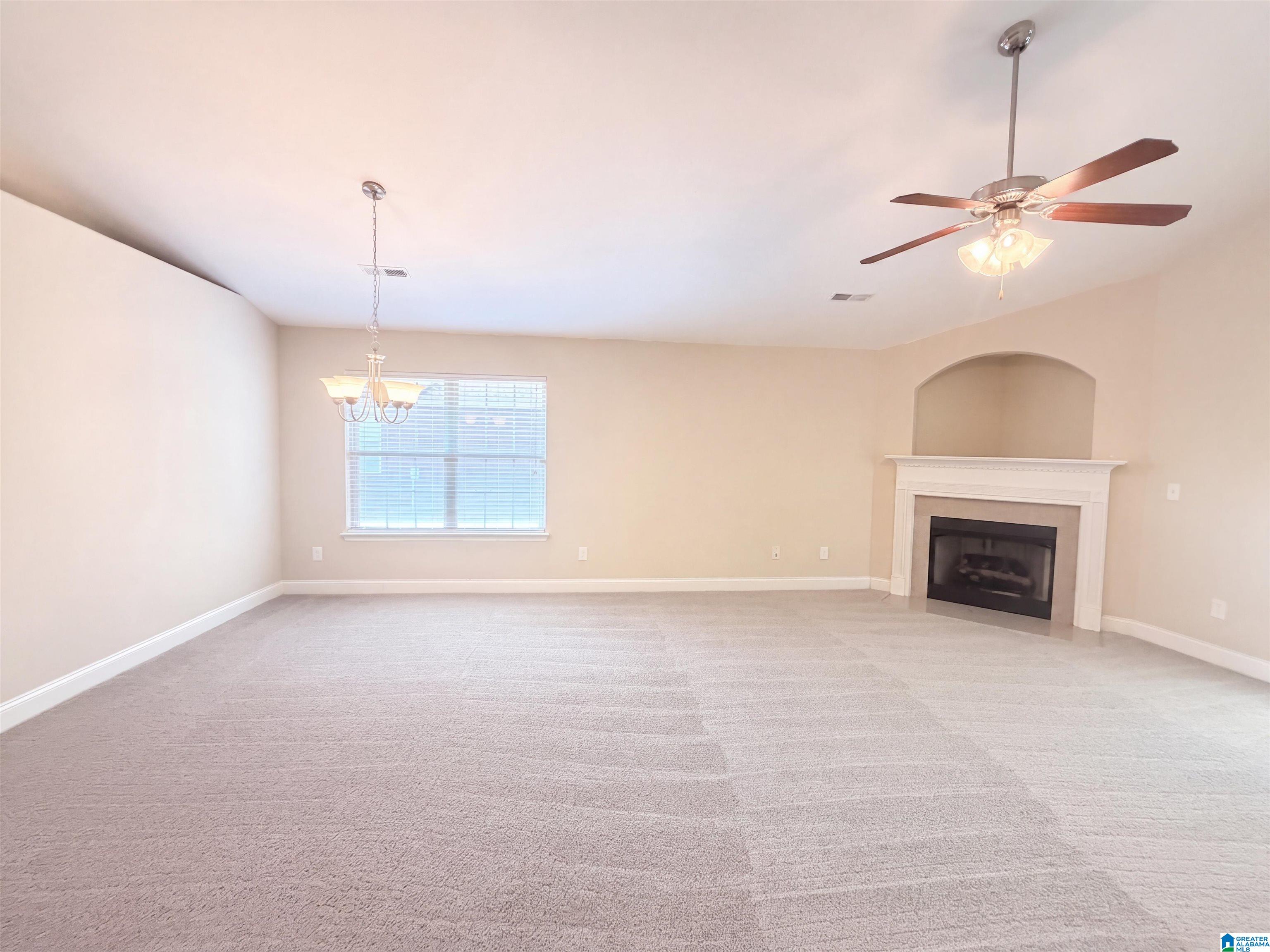 Photo 3 of Single family home for sale at 316 Vincent St, Alabaster, AL 35007 | MLS# 21448176 | Listing updated on 2026-09-25