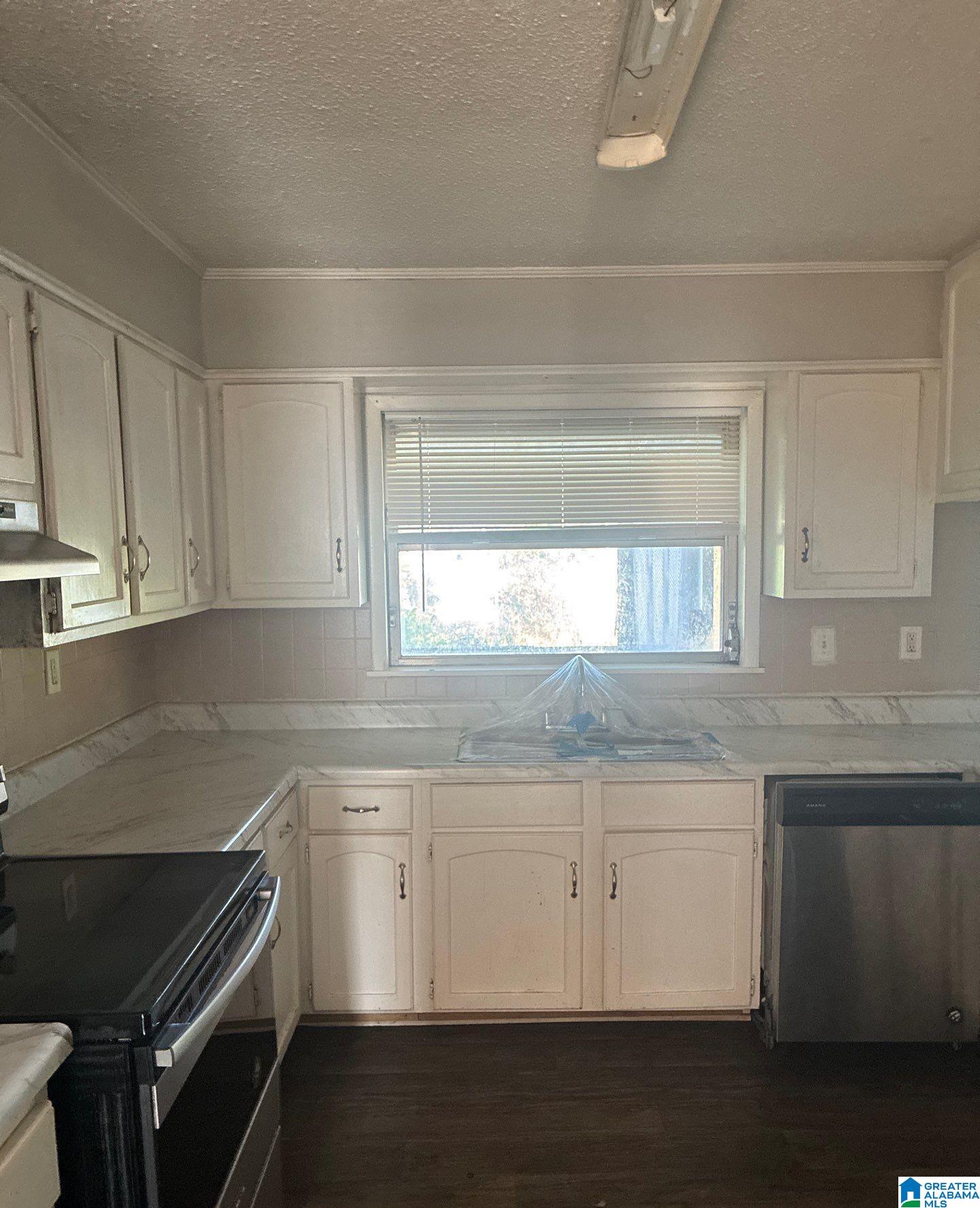 Photo 3 of Single family home for sale at 1425 Heflin Ave, Birmingham, AL 35214 | MLS# 21448215 | Listing updated on 2026-07-09