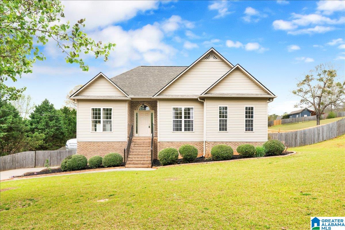 Homes for sale in Woodstock, AL | 163 Alecia Dr, Woodstock, AL 35188 | MLS# 21448278
