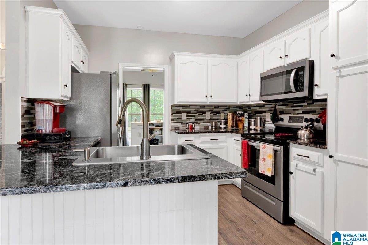 Homes for sale in Woodstock, AL | 163 Alecia Dr, Woodstock, AL 35188 | MLS# 21448278