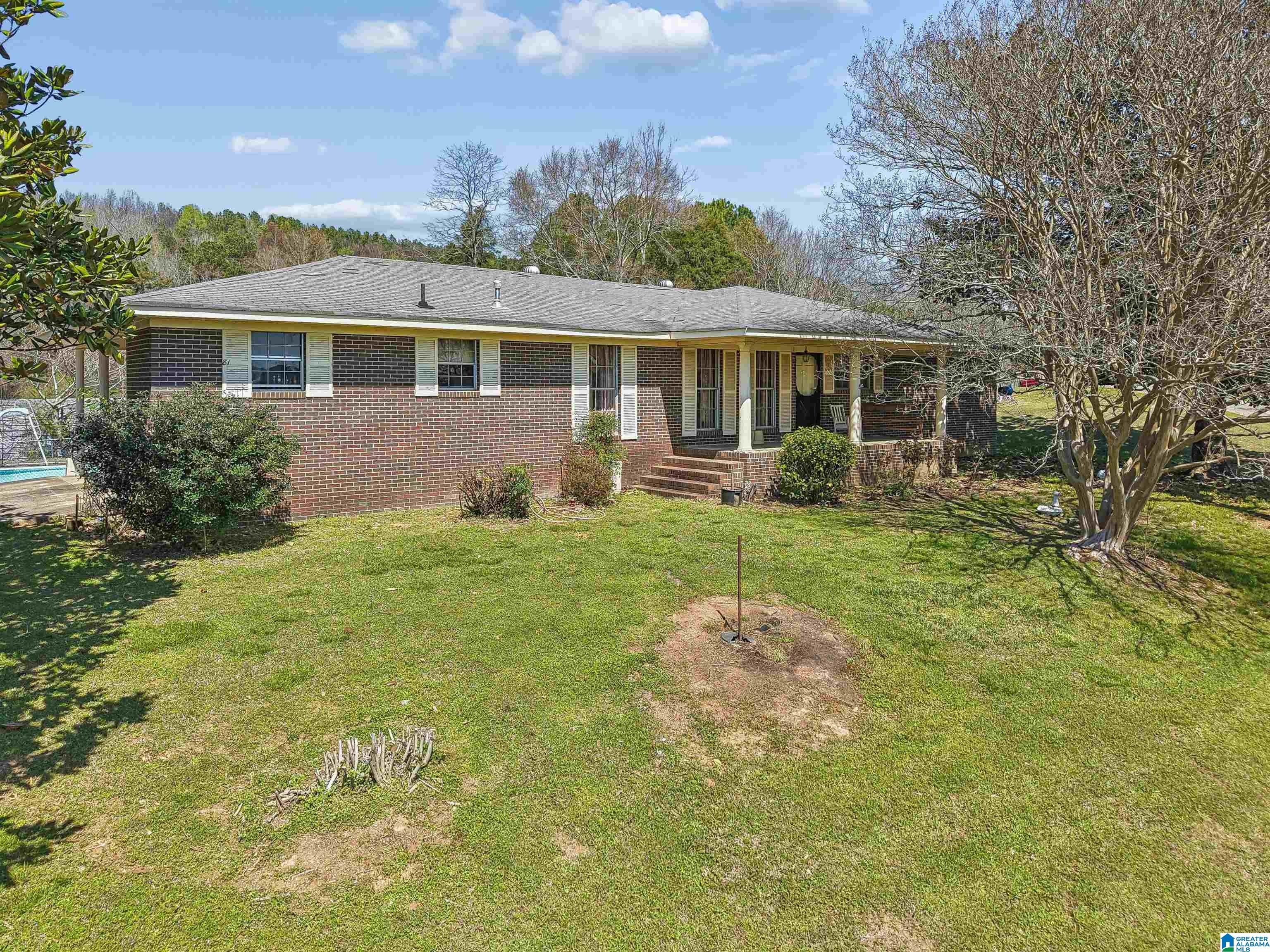 Homes for sale in Ragland, AL | 81 Clarks Dr Clark Dr, Ragland, AL 35131 | MLS# 21448307