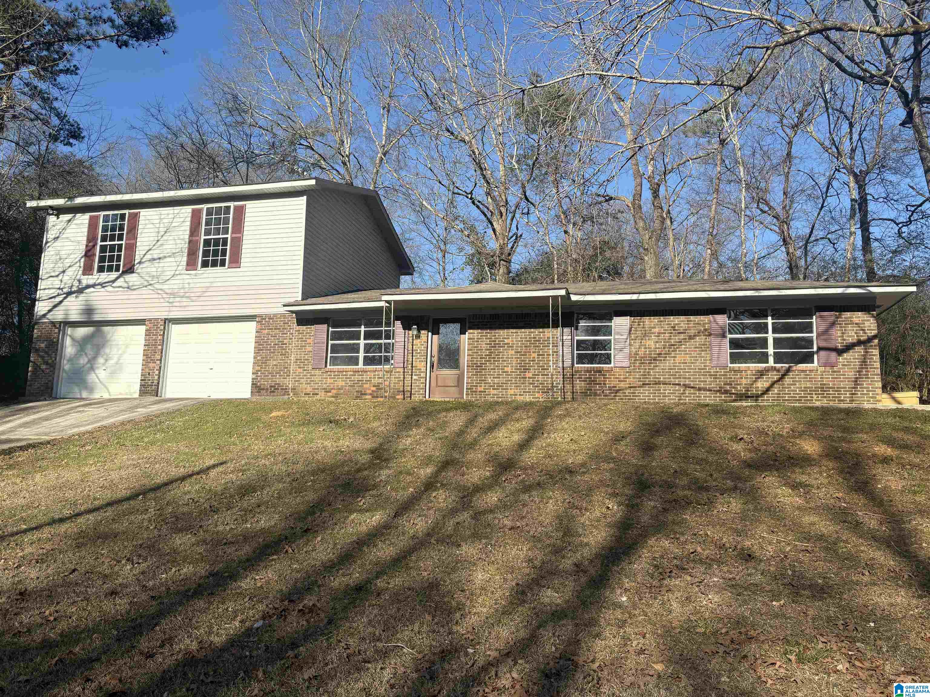 8227 Country Circle