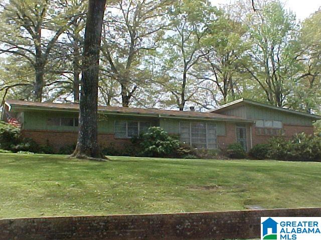 2nd image of 1824 Poplar Dr, Gardendale, AL 35071 | MLS# 21448481