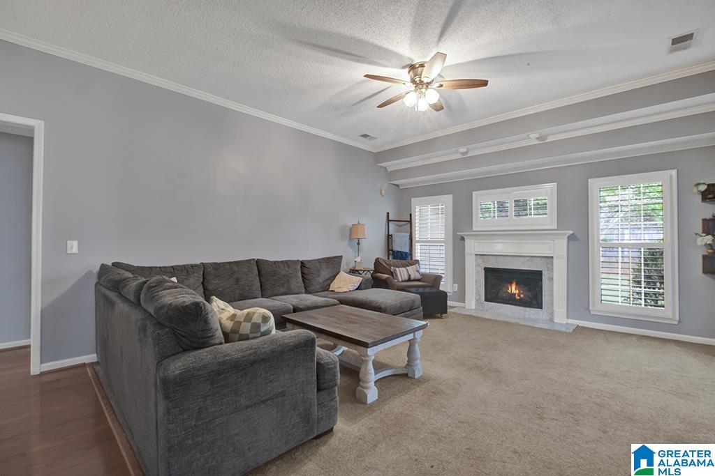 5700 MOSS TRACE