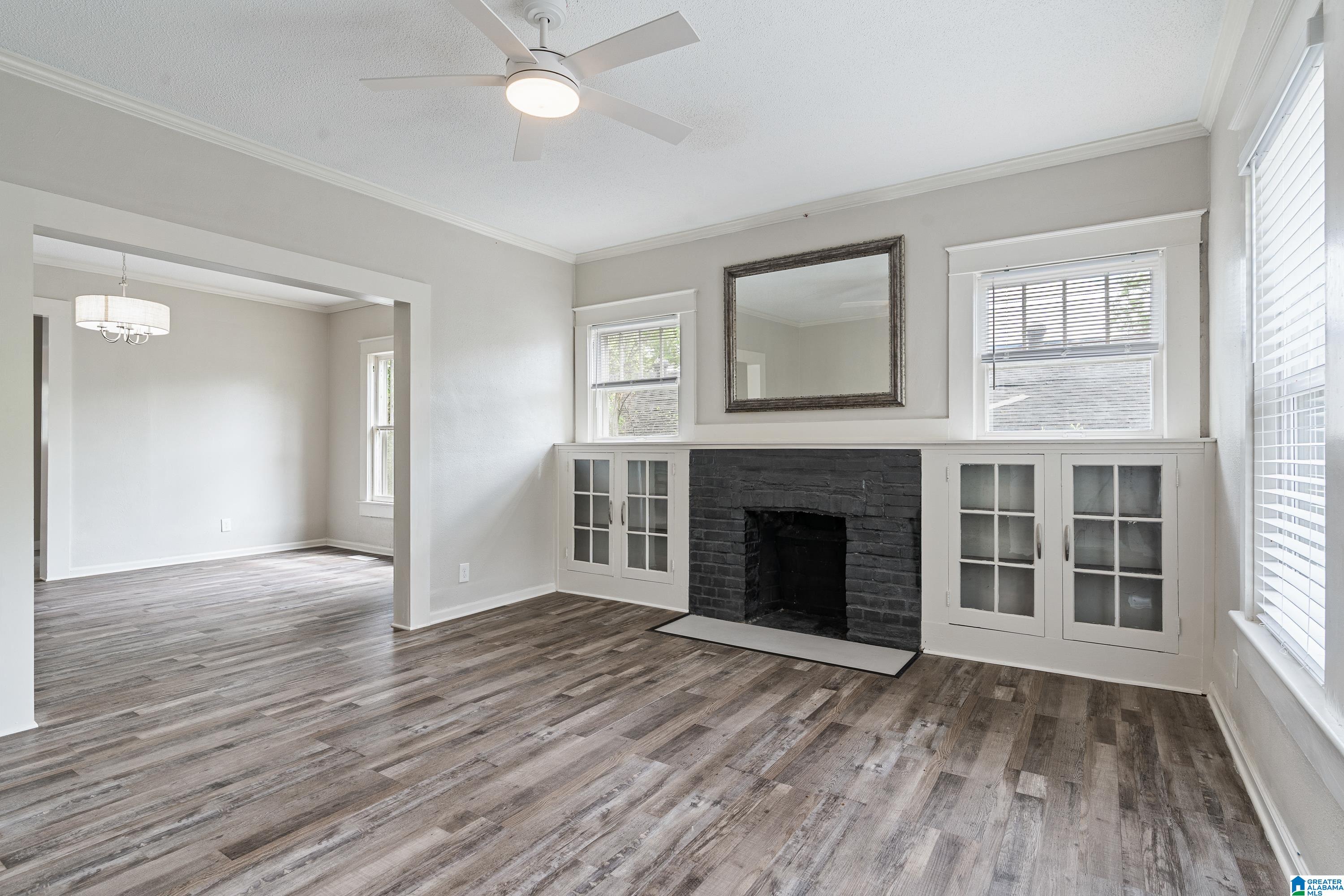 Homes for sale in Birmingham, AL | 867 5Th Pl W, Birmingham, AL 35204 | MLS# 21448662