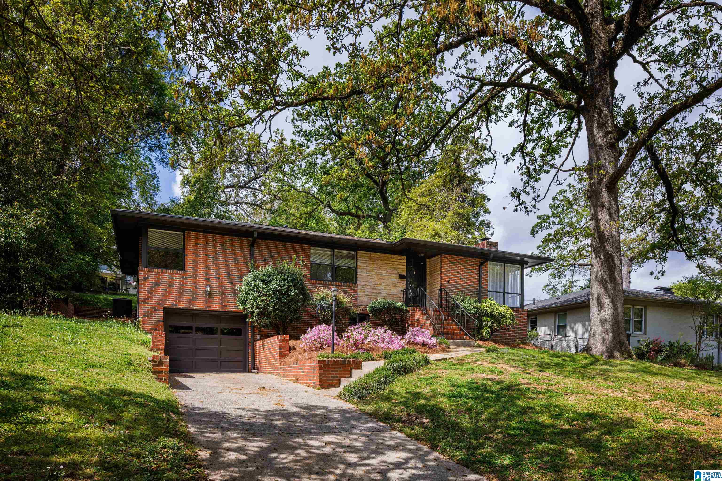 Homes for sale in Birmingham, AL | 4629 Clairmont Avenue S, Birmingham, AL 35222 | MLS# 21448672