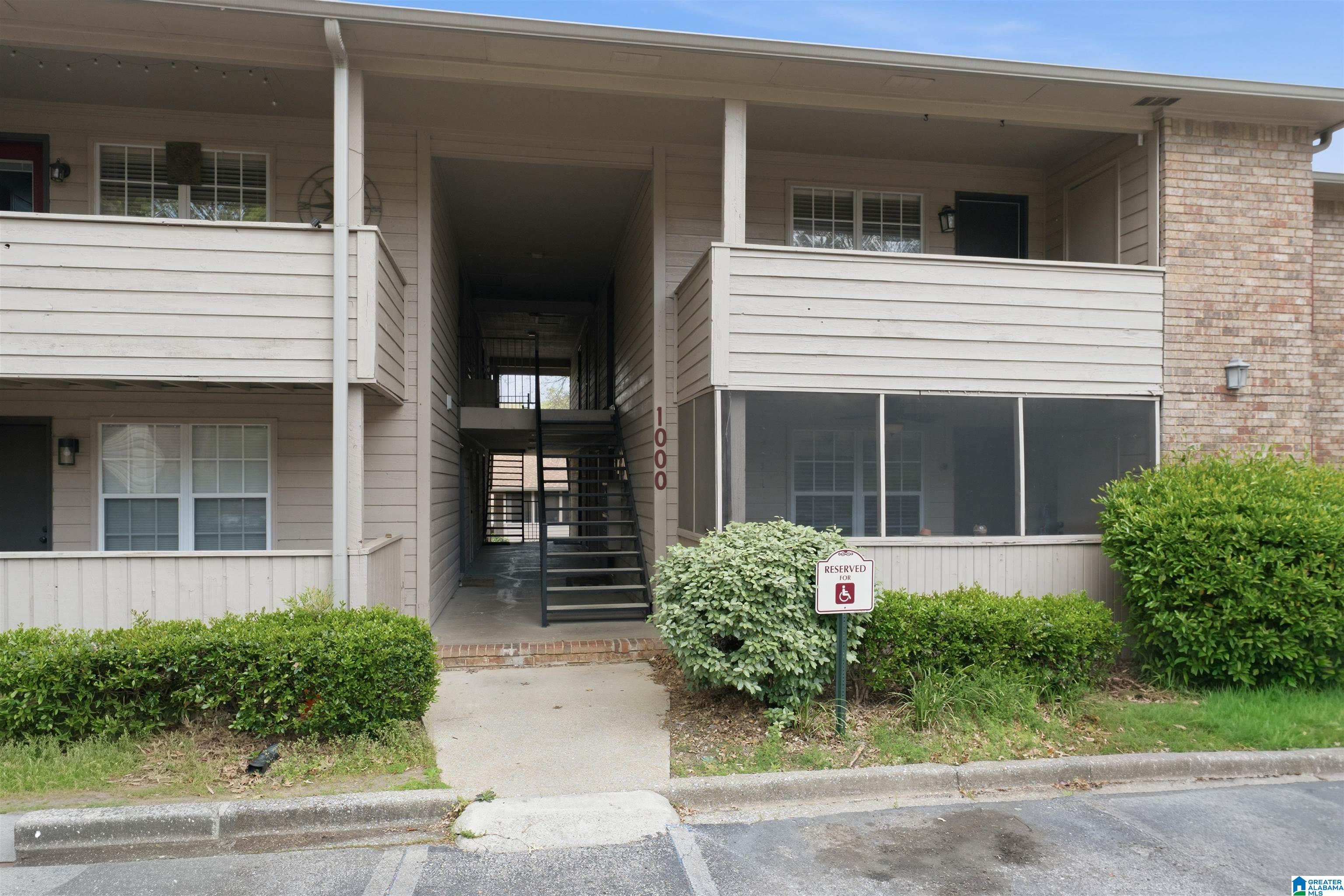 Homes for sale in Hoover, AL | 1007 Patton Creek Lane #1007, Hoover, AL 35226 | MLS# 21448727
