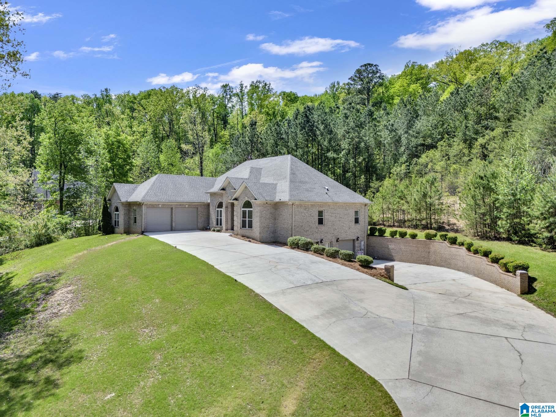 Homes for sale in Gardendale, AL | 4500 Shady Grove Road, Gardendale, AL 35071 | MLS# 21448728