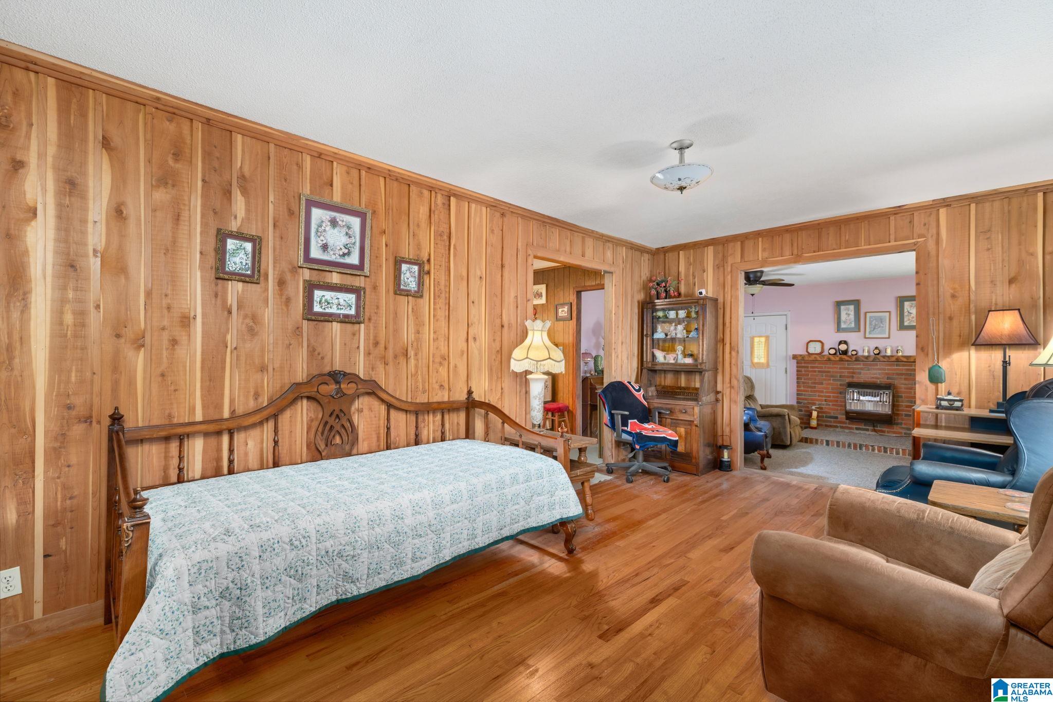 Homes for sale in Vinemont, AL | 8680 County Road 1435, Vinemont, AL 35179 | MLS# 21448731
