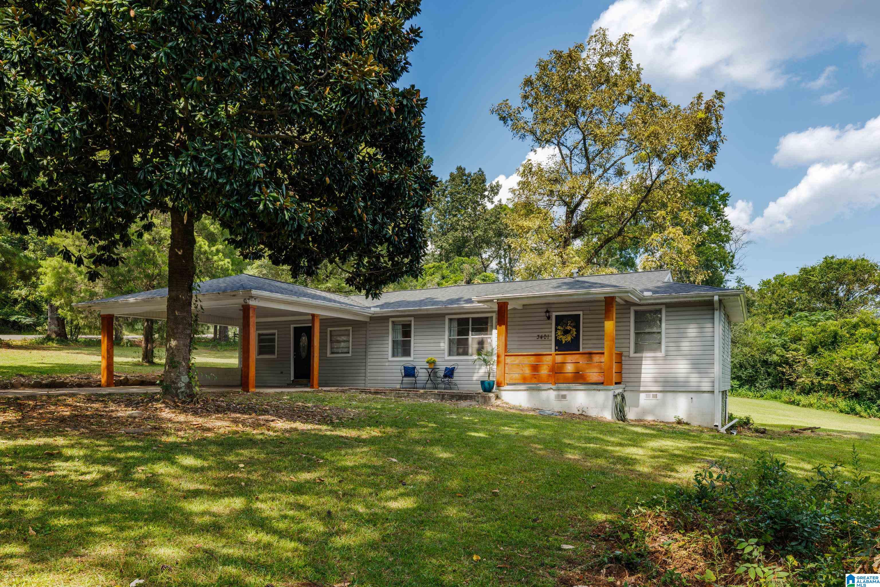 Photo 2 of Sale Pending at 3401 Batavia Ave, Irondale, AL 35210 | MLS# 21448737 | Listing updated on 2026-04-24