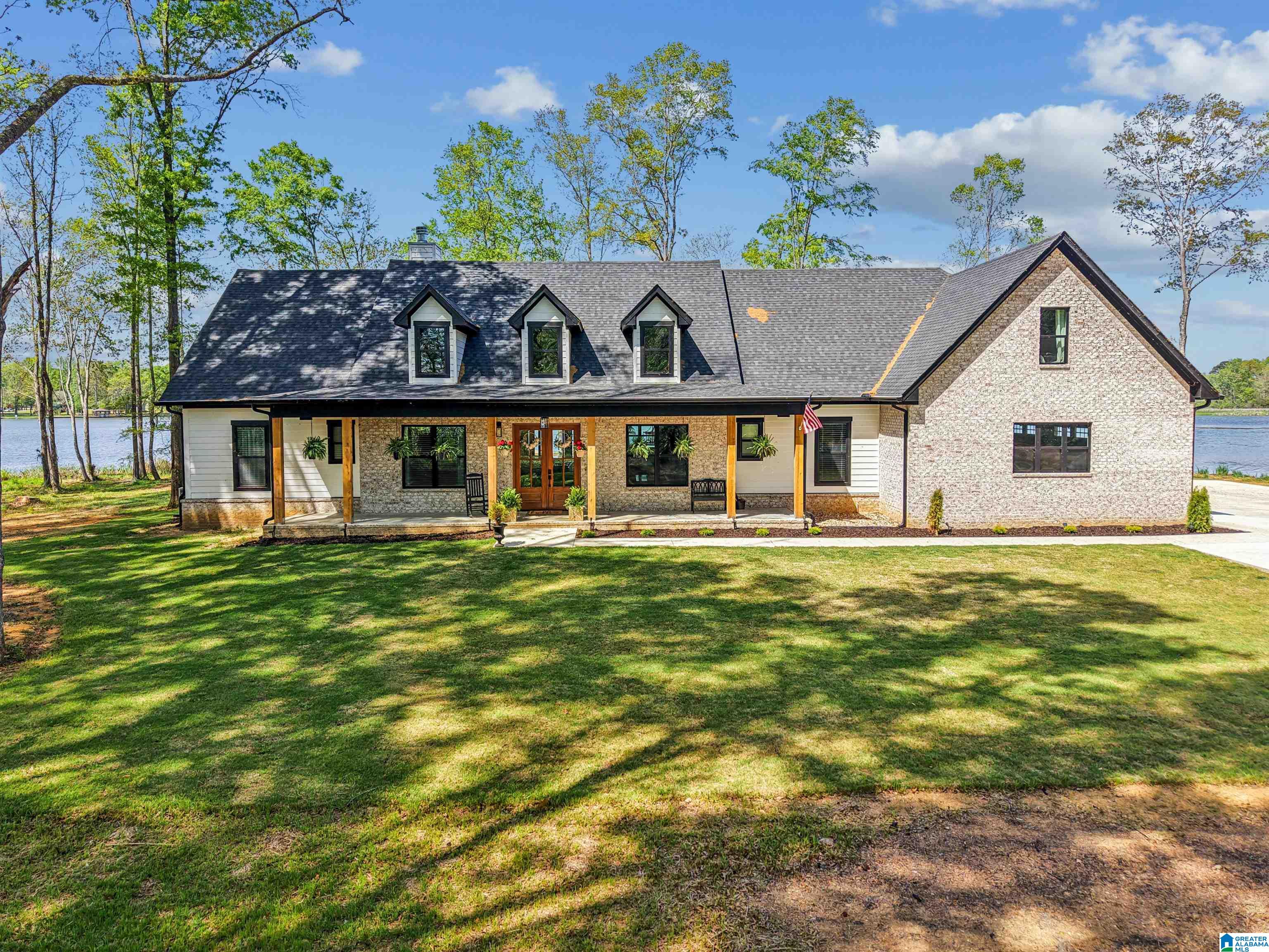 Homes for sale in Wilsonville, AL | 202 Lokey Dr, Wilsonville, AL 35186 | MLS# 21448748