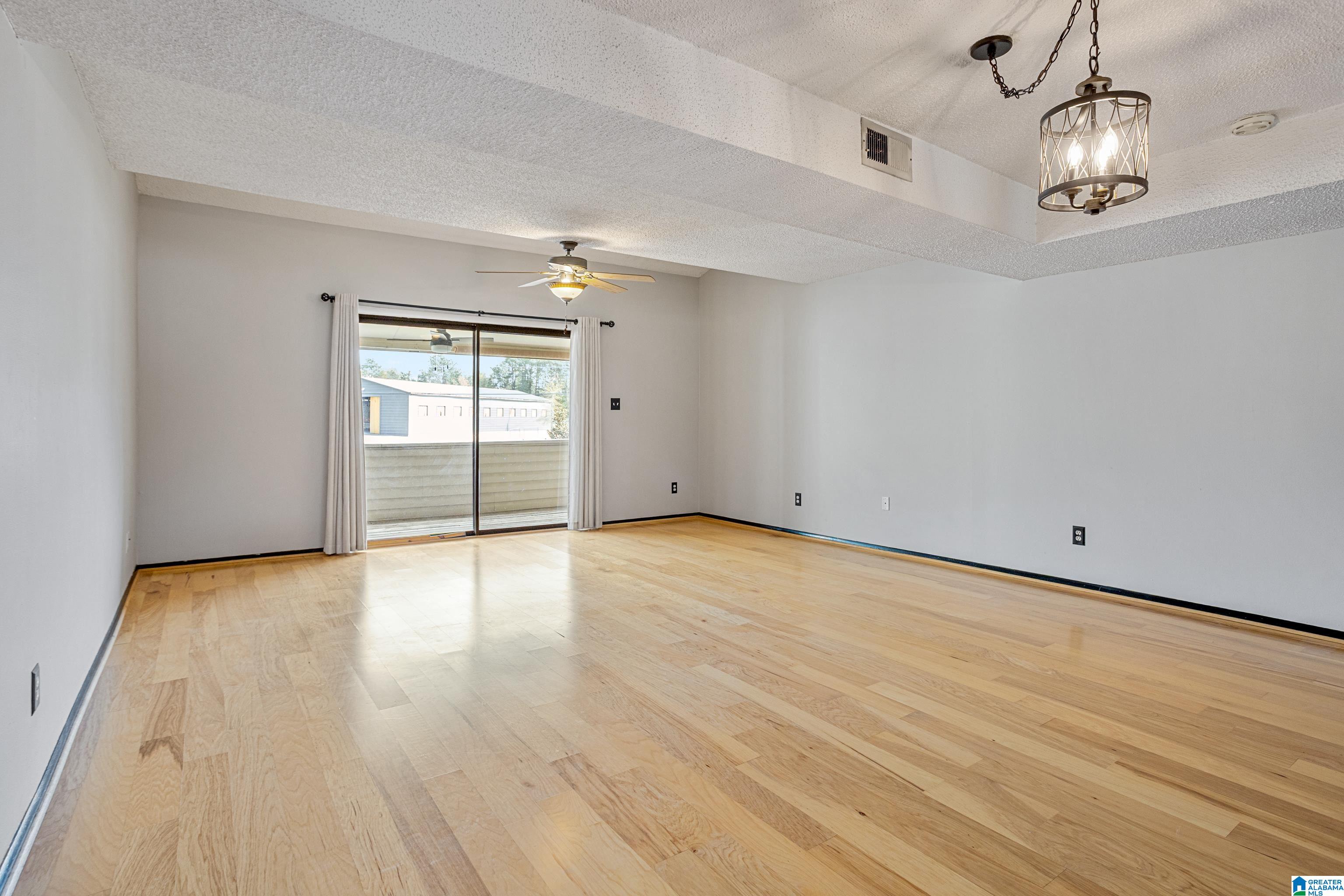 Homes for sale in Hoover, AL | 304 Running Brook Road #304, Hoover, AL 35226 | MLS# 21448923