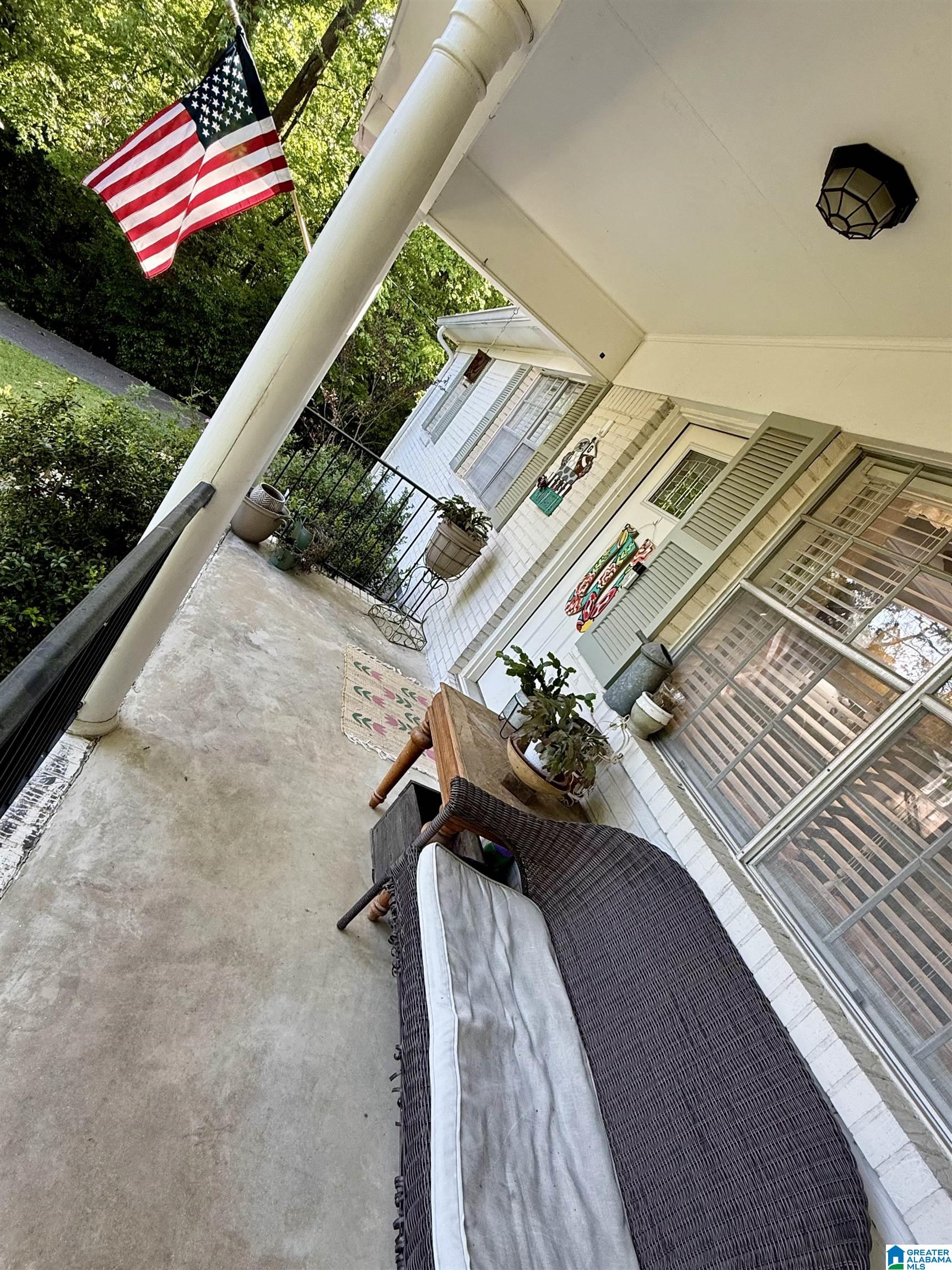 3rd image of 1195 Forest Dr, Gardendale, AL 35071 | MLS# 21448935