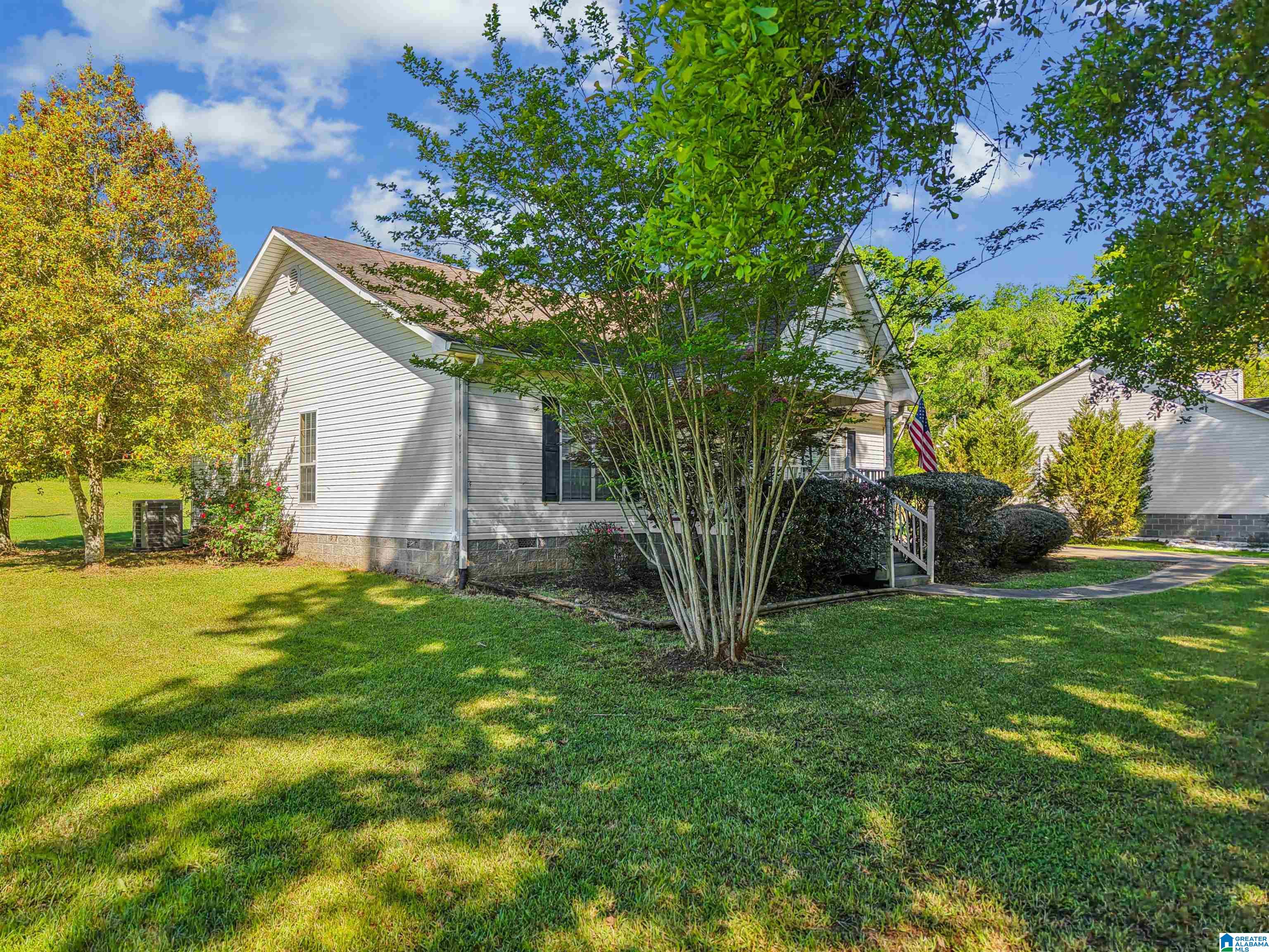 Homes for sale in Childersburg, AL | 423 8Th Avenue Sw, Childersburg, AL 35044 | MLS# 21448954