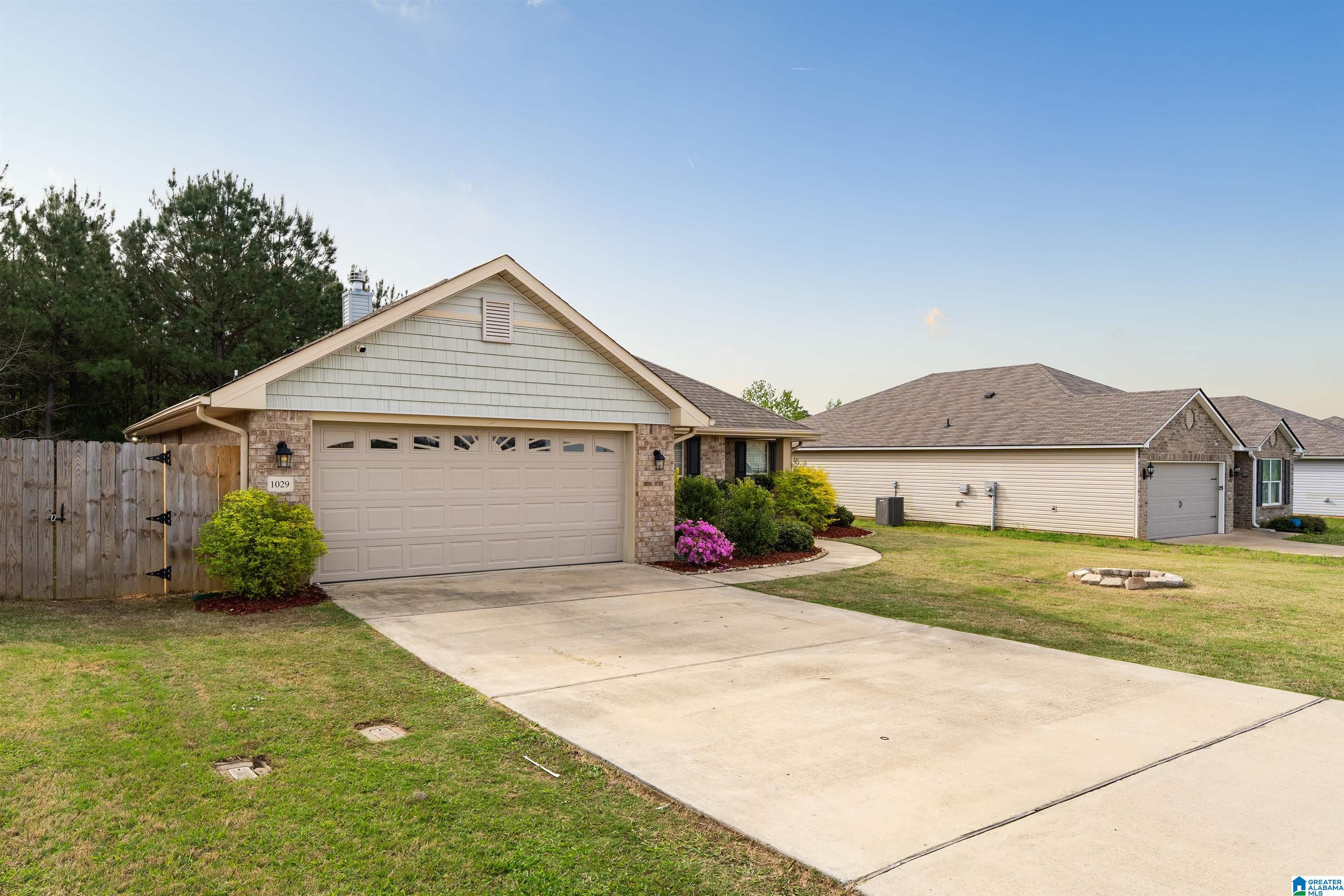 Homes for sale in Odenville, AL | 1029 Brookhaven Dr, Odenville, AL 35120 | MLS# 21448957