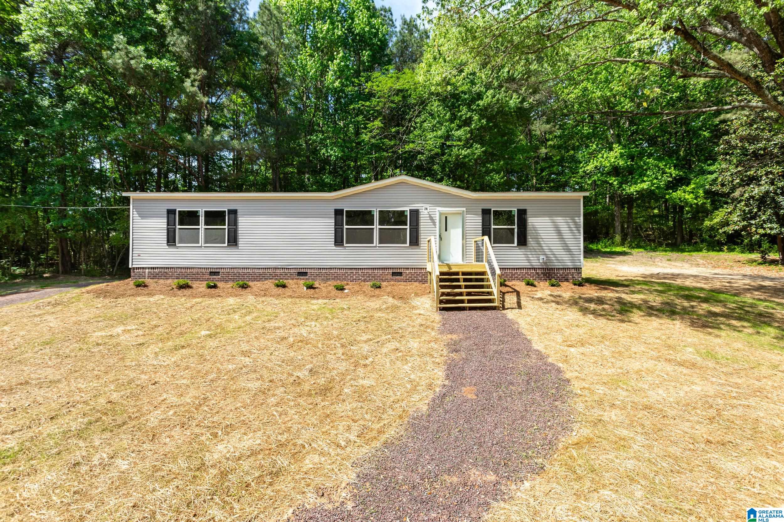 Homes for sale in Odenville, AL | 205 Washington Street, Odenville, AL 35120 | MLS# 21448969