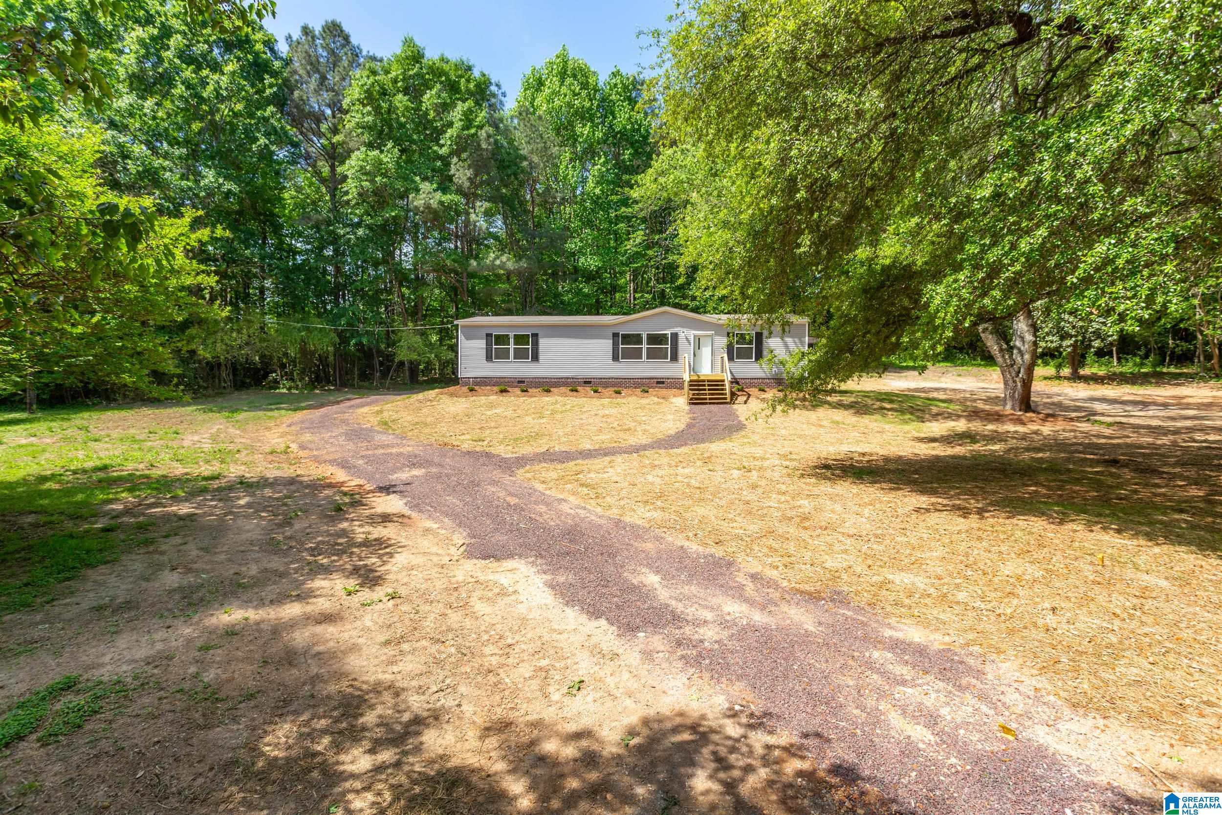 Homes for sale in Odenville, AL | 205 Washington Street, Odenville, AL 35120 | MLS# 21448969