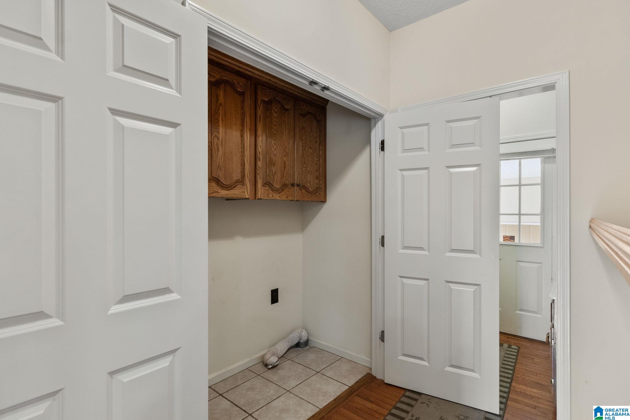 3rd image of 215 Buck Circle, Clanton, AL 35045 | MLS# 21449017