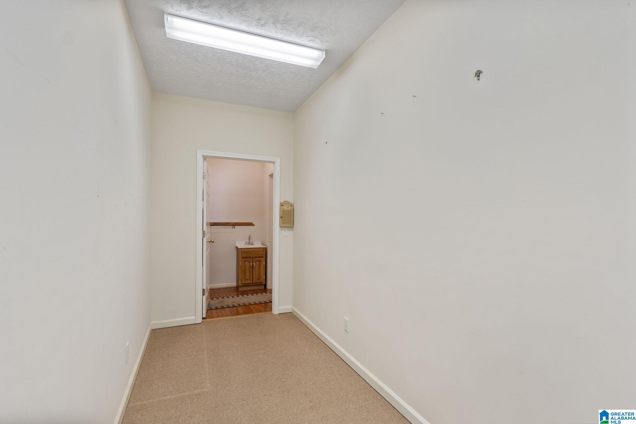 4th image of 215 Buck Circle, Clanton, AL 35045 | MLS# 21449017