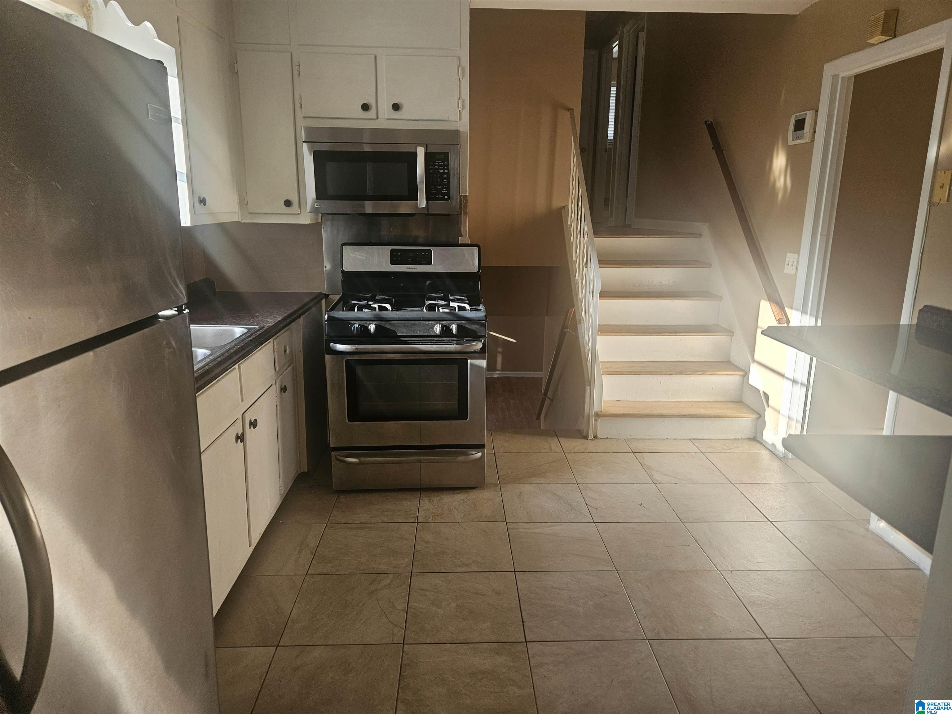 Photo 4 of Single family home for sale at 4852 Smithfield Dr N, Birmingham, AL 35207 | MLS# 21449036 | Listing updated on 2026-04-09