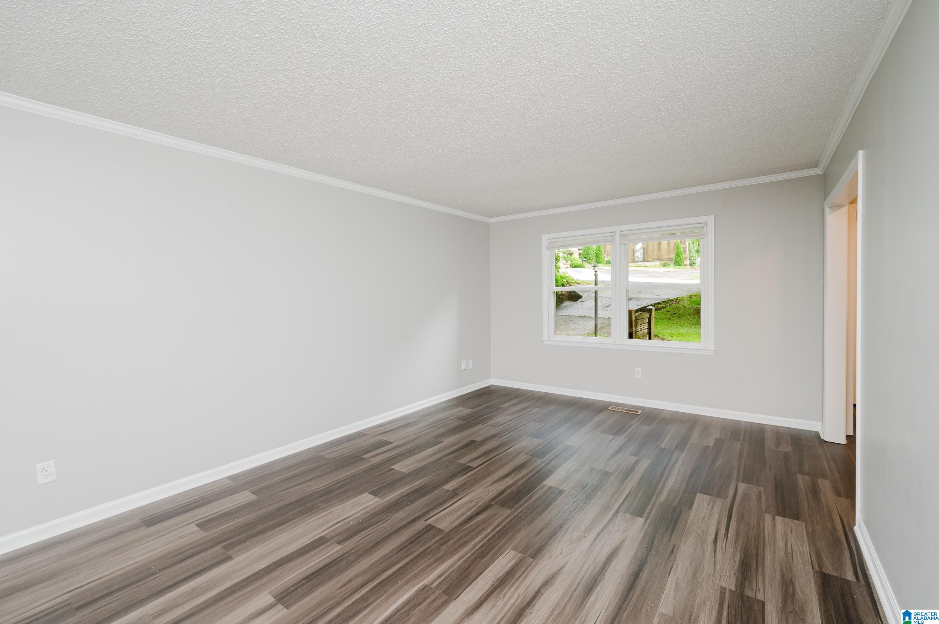 Photo 4 of Sale Pending at 2963 Pump House Rd, Vestavia, AL 35243 | MLS# 21449049 | Listing updated on 2026-06-29