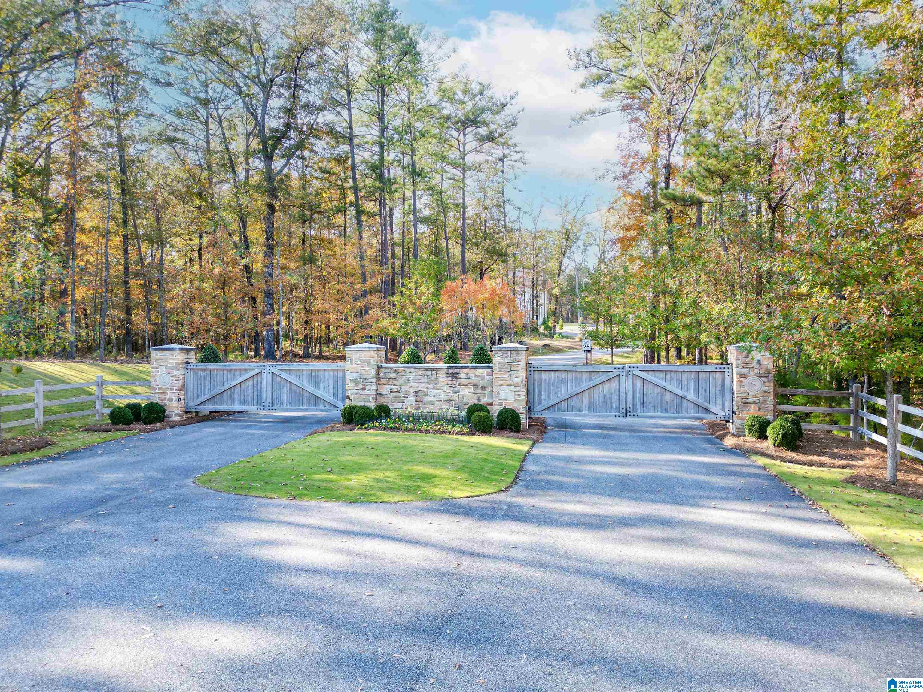 779 CAVALIER RIDGE