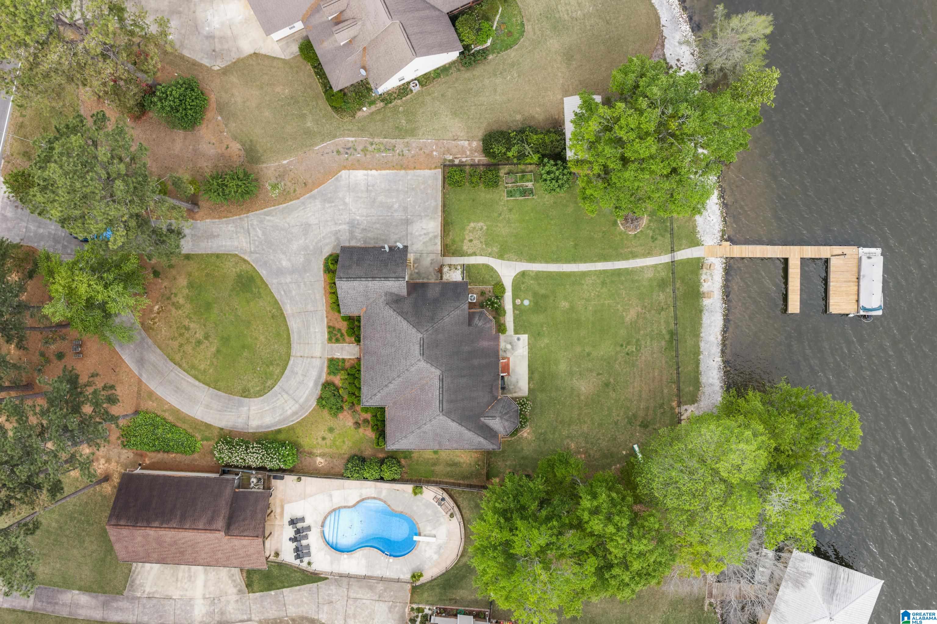3rd image of 1249 Cedar Creek Road, Sylacauga, AL 35151 | MLS# 21449103