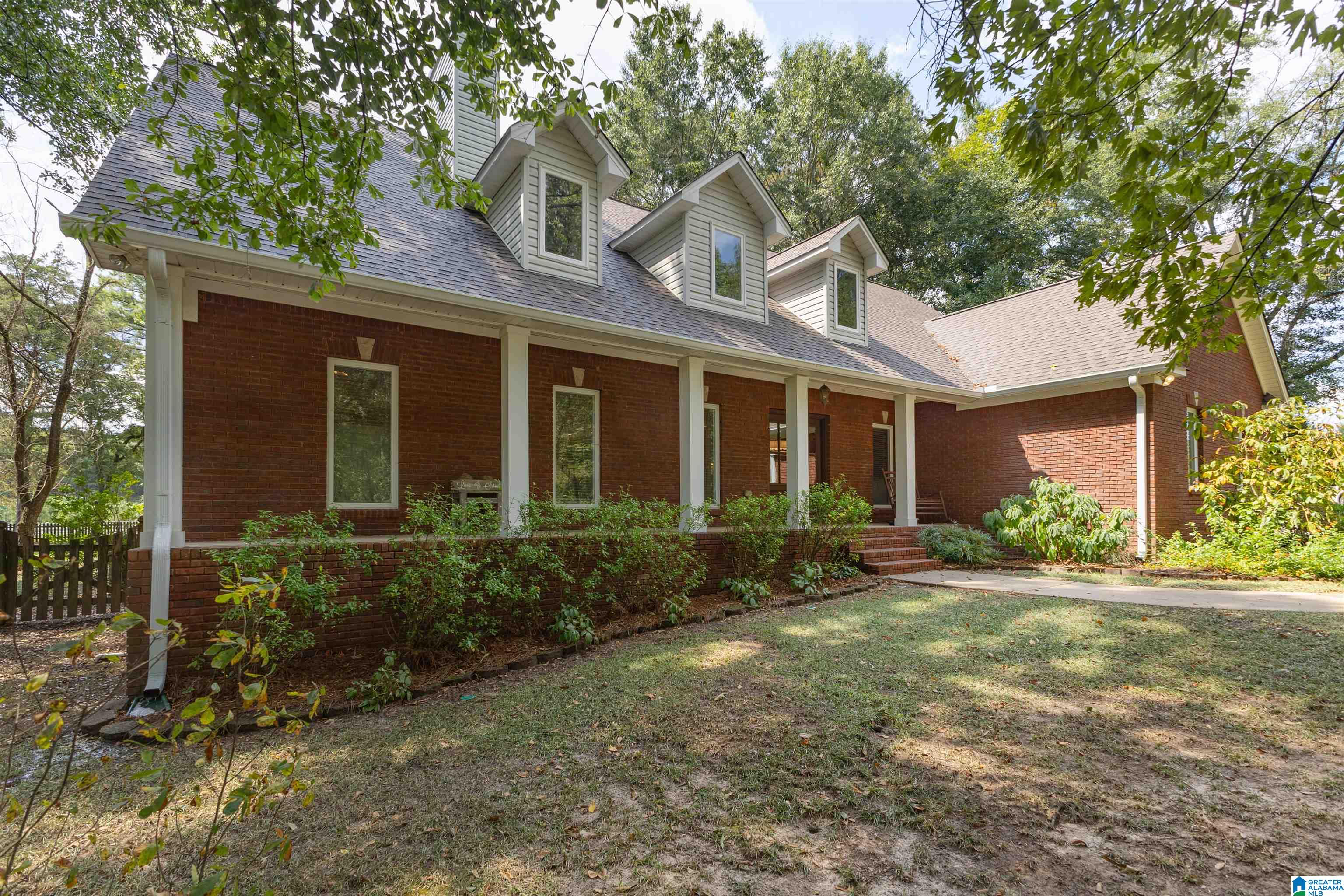 Photo 3 of House for sale at 5130 County Rd 20, Calera, AL 35040 | MLS# 21449106 | Listing updated on 2026-09-03